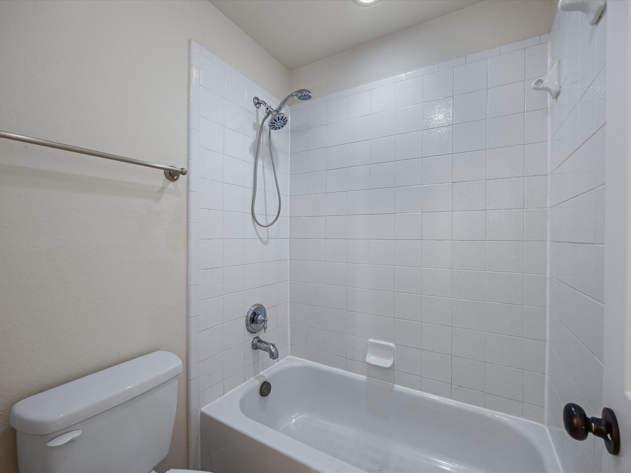 2681 Whispering Trail