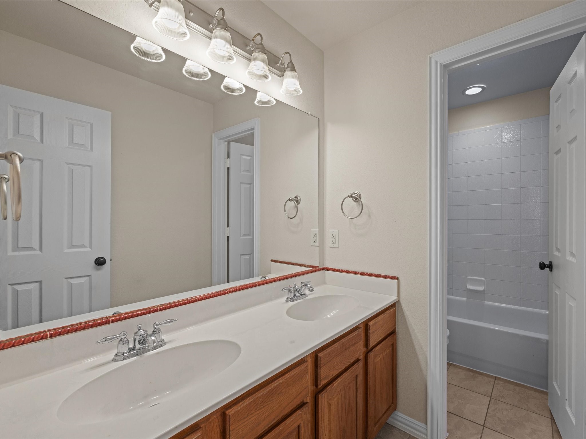 2681 Whispering Trail