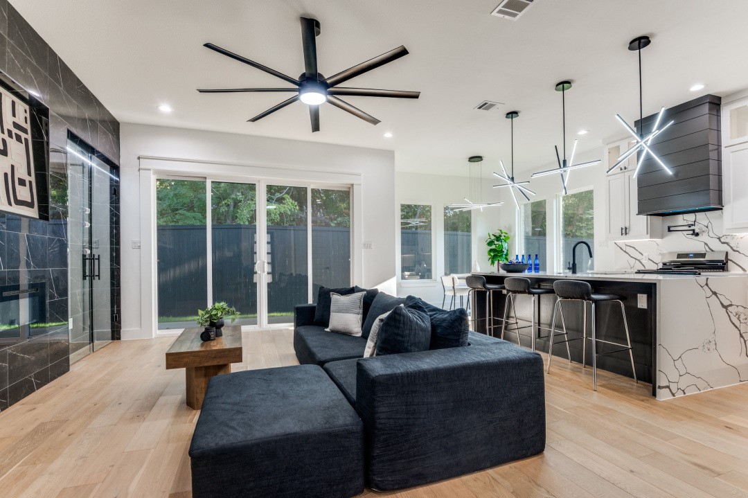 1700 Carriage Creek Drive