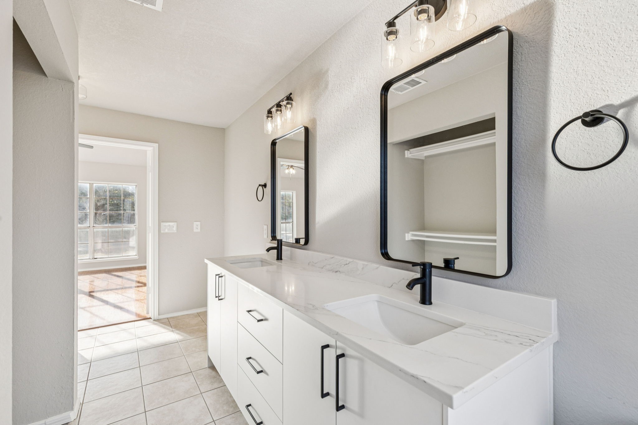 2109 Walden Place
