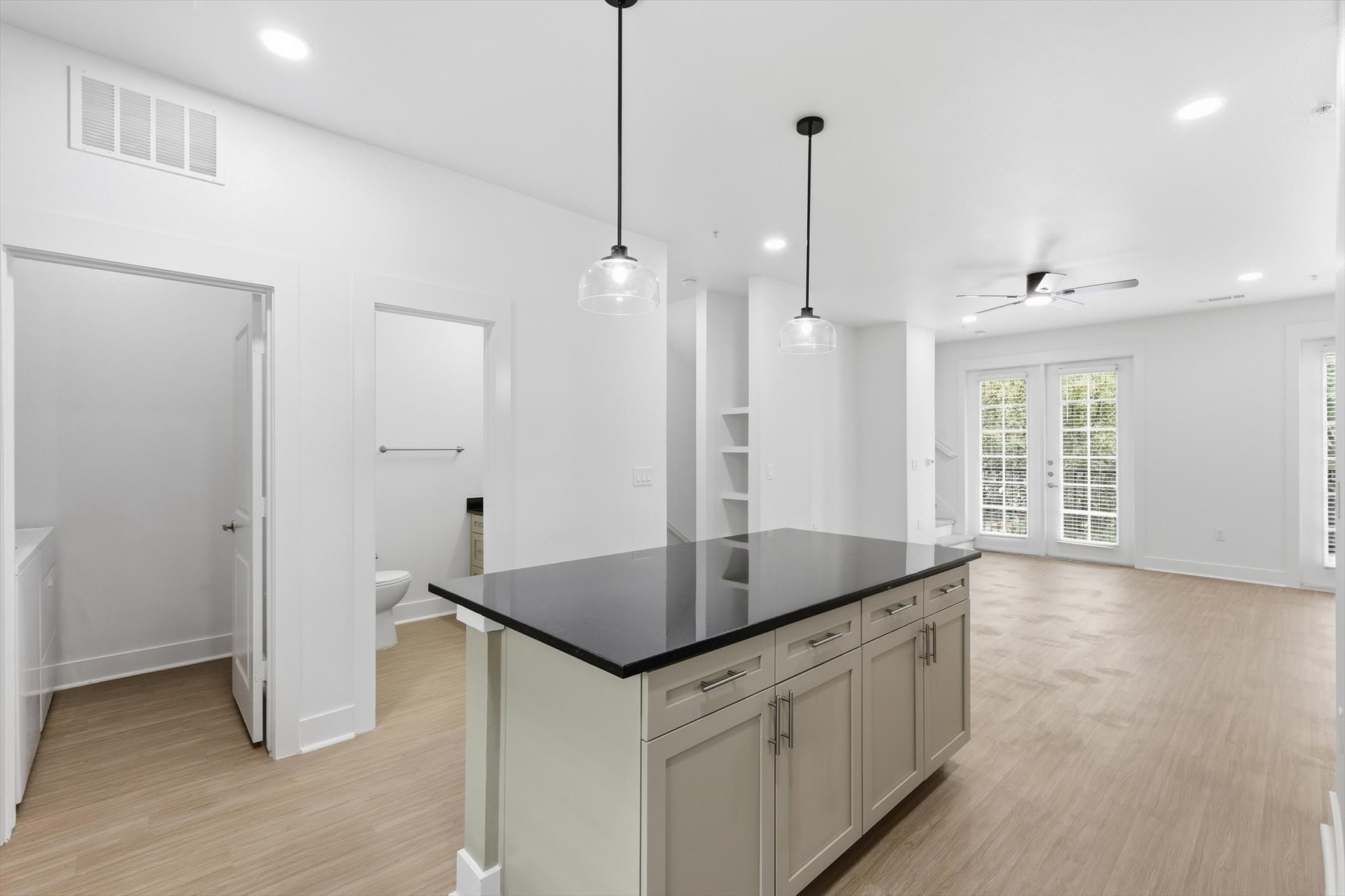 4110 Fairmount Street 1004