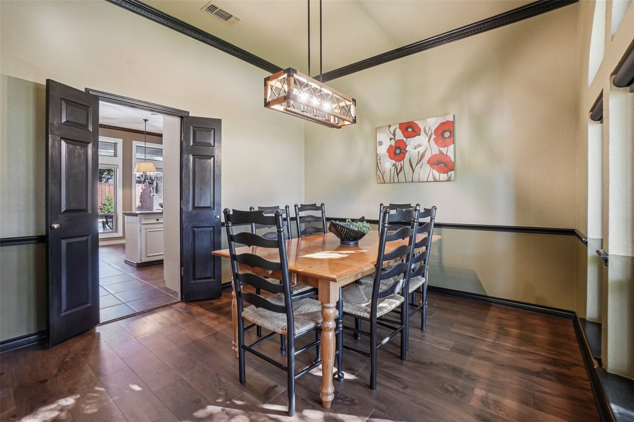 1505 Shadowbrook Drive