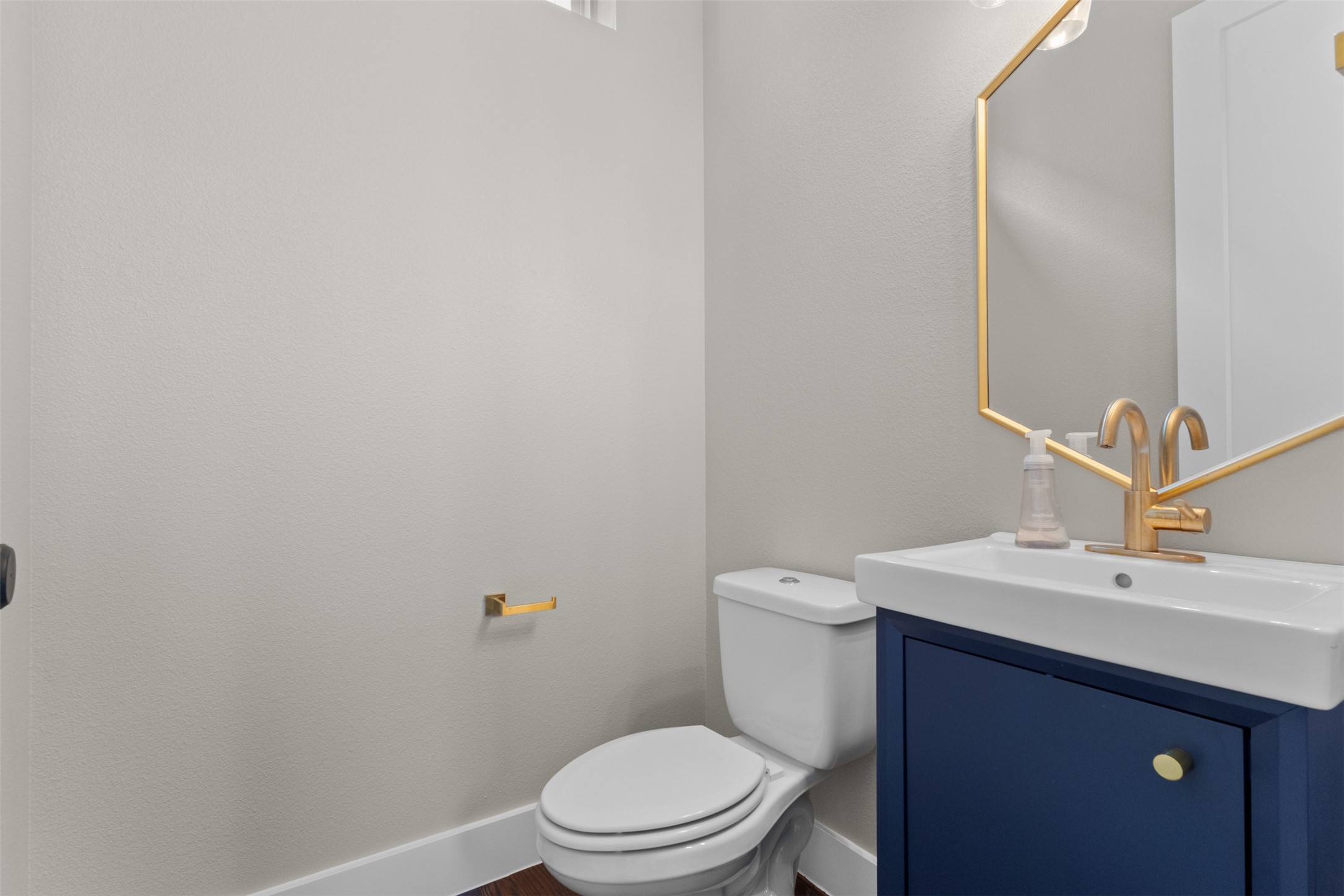 4514 Cabell Drive 102