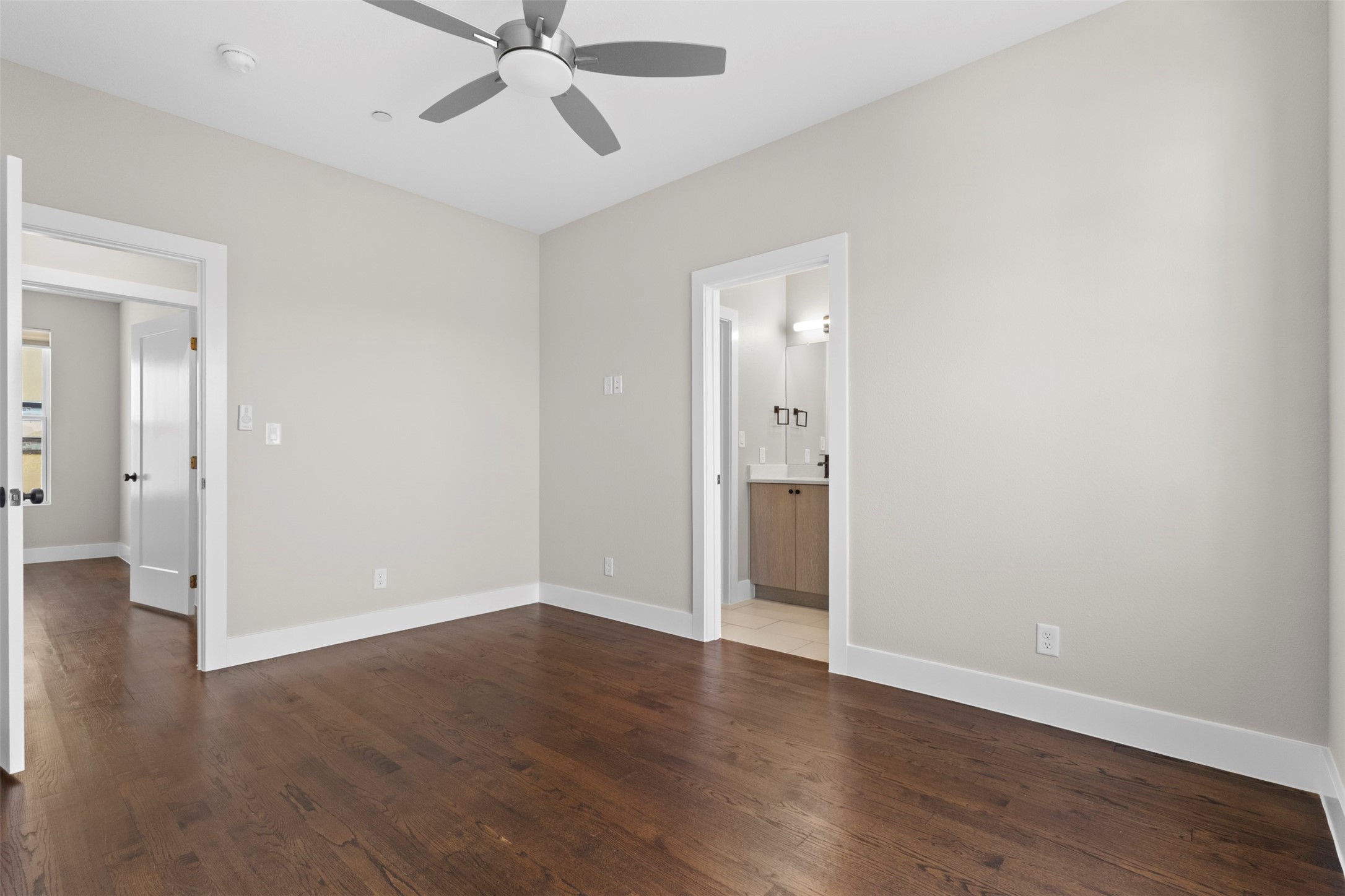 4514 Cabell Drive 102