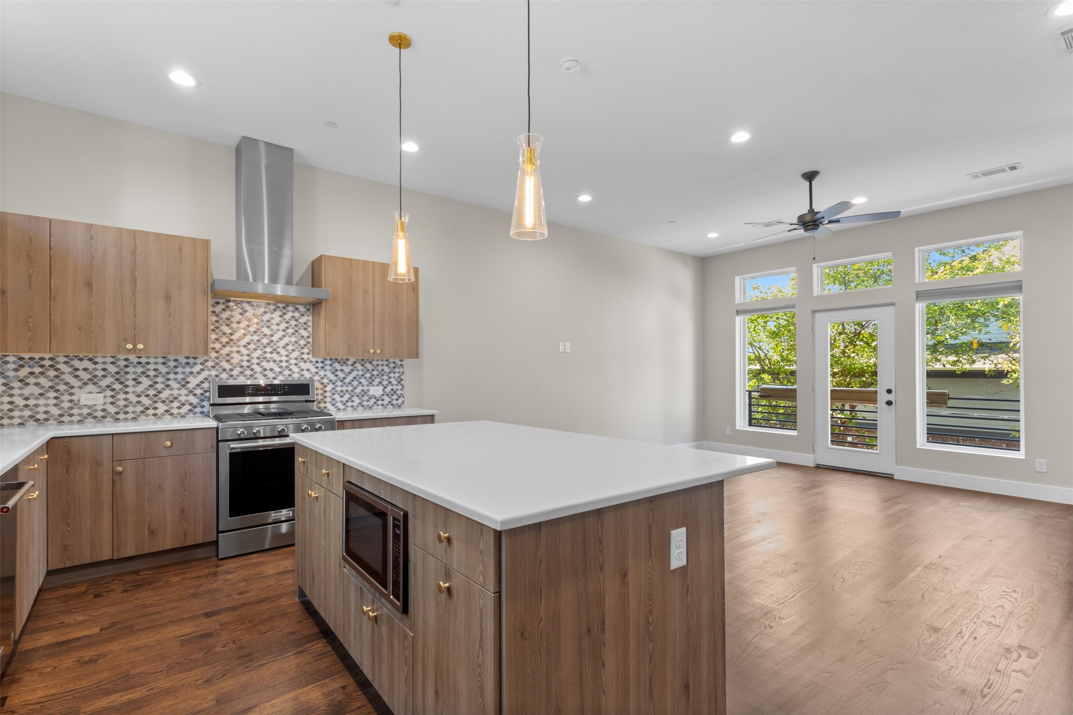 4514 Cabell Drive 102