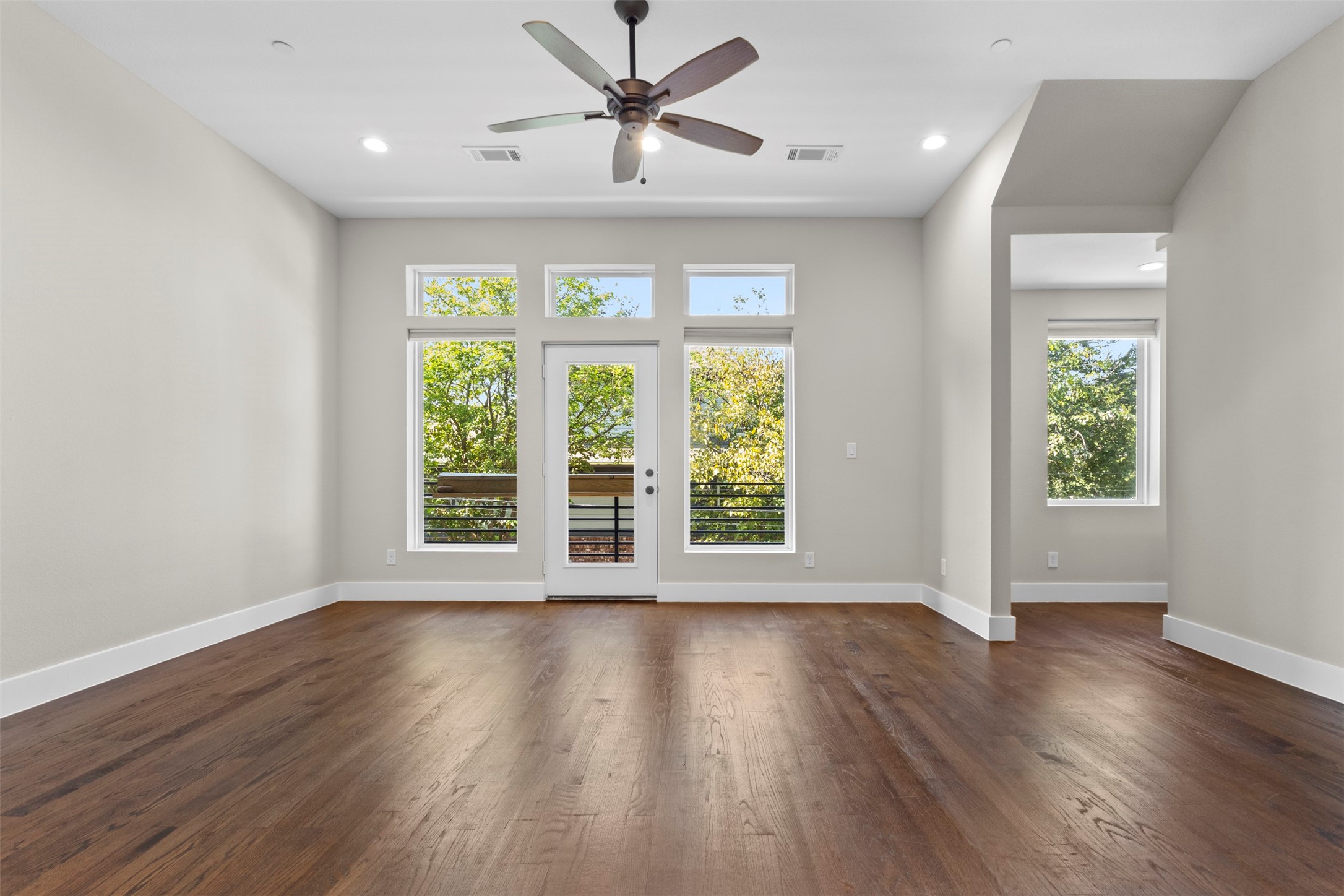 4514 Cabell Drive 102