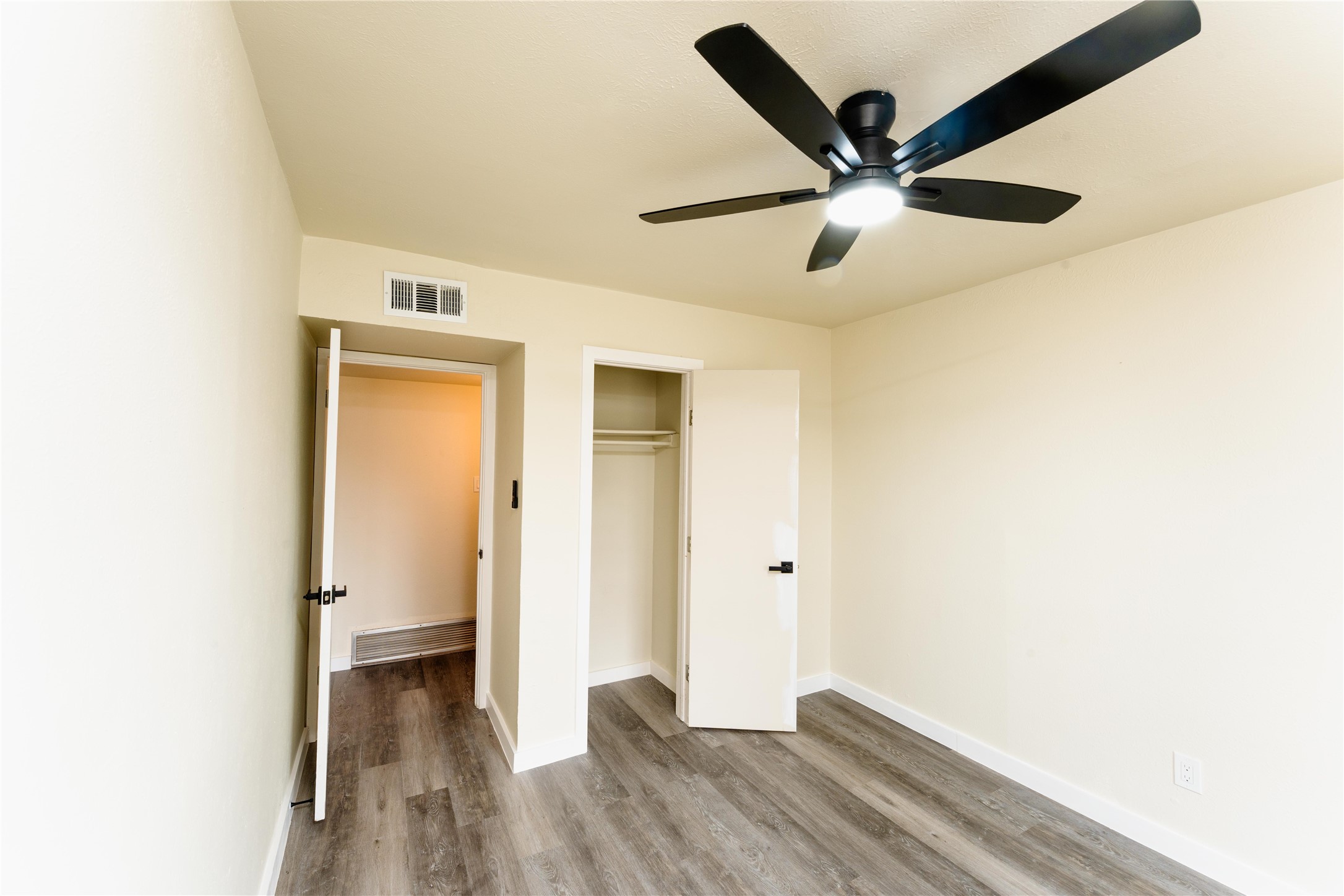 2134 Courtland Circle