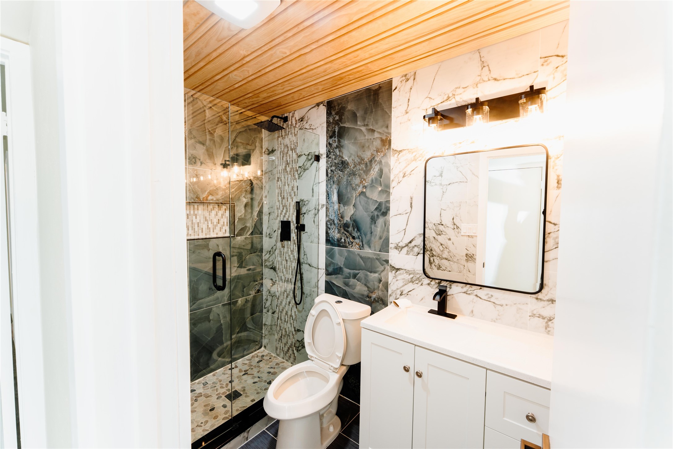 2134 Courtland Circle