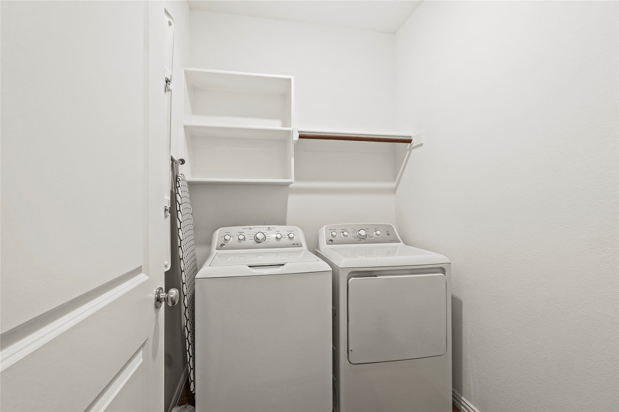 5346 Riverwalk Parkway