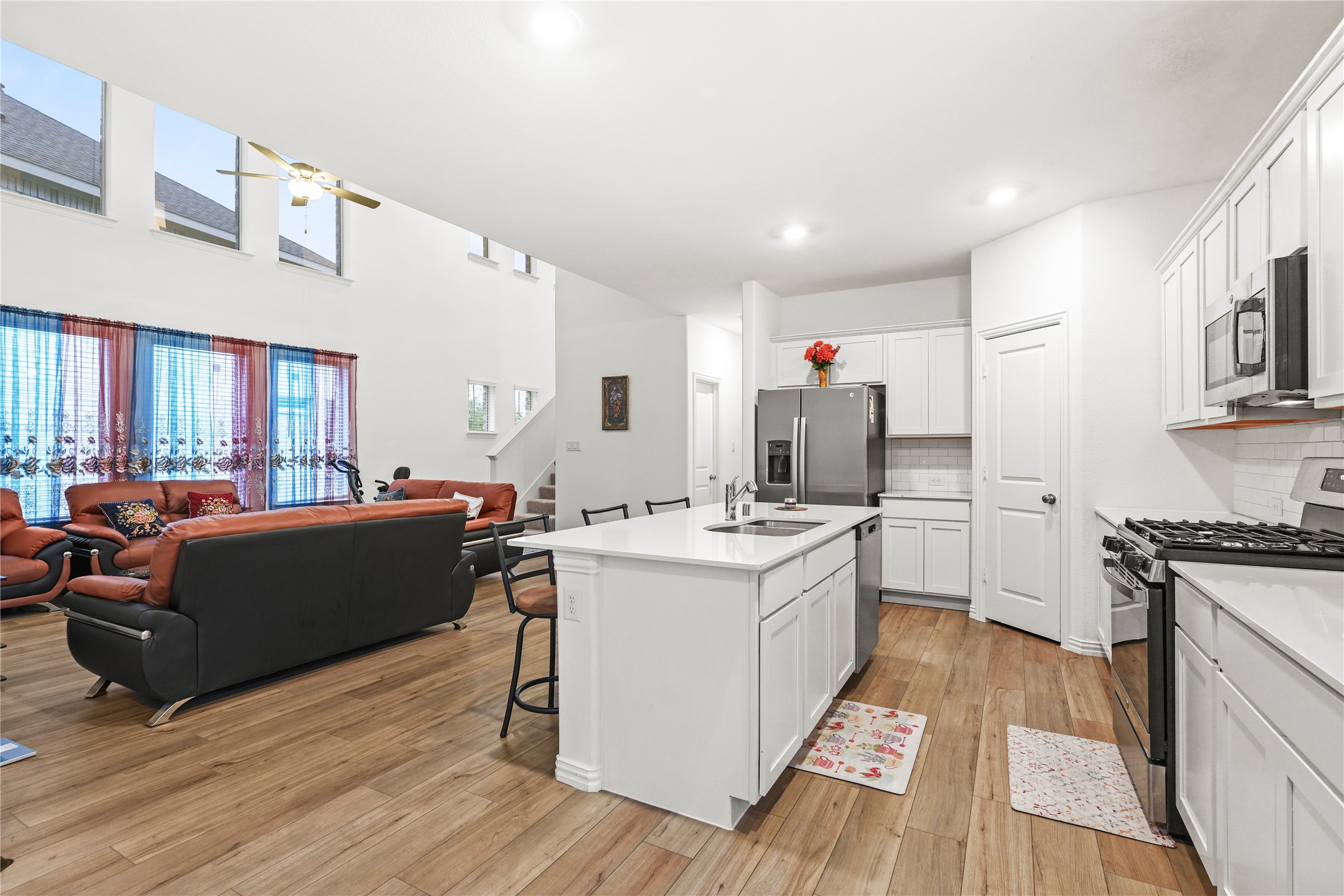 5346 Riverwalk Parkway