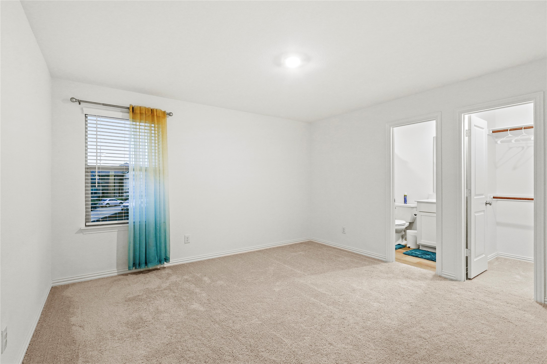 5346 Riverwalk Parkway