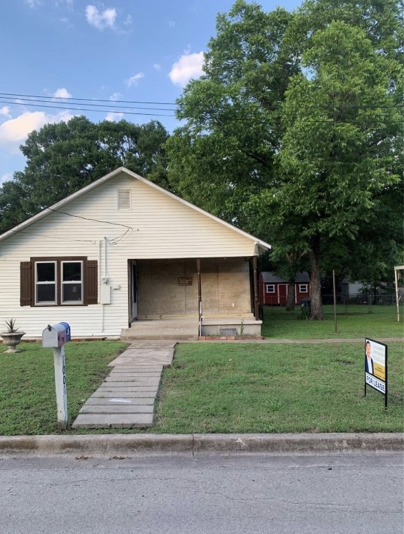 1001 S 27th Street