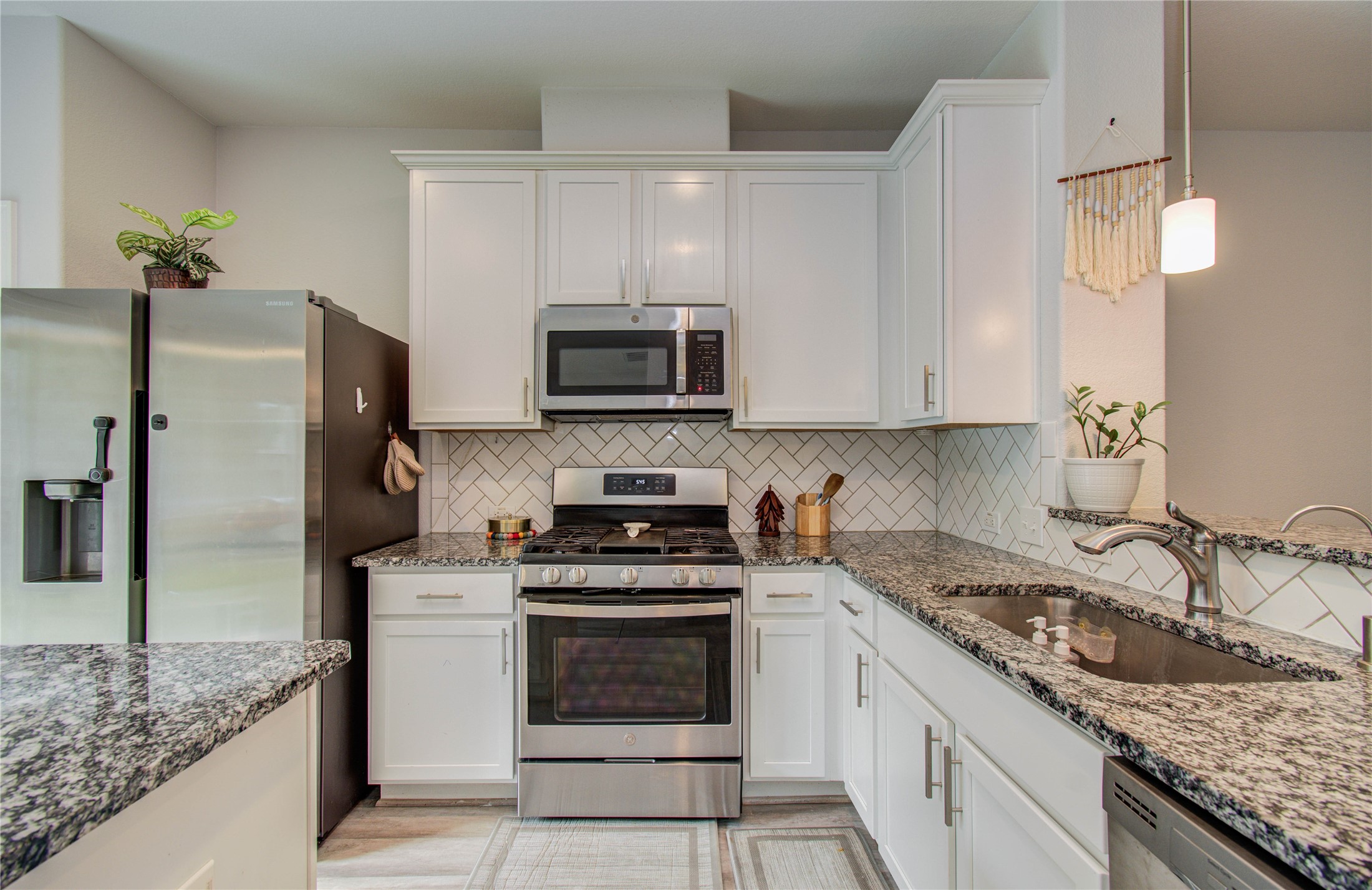 3325 Harmony View Lane