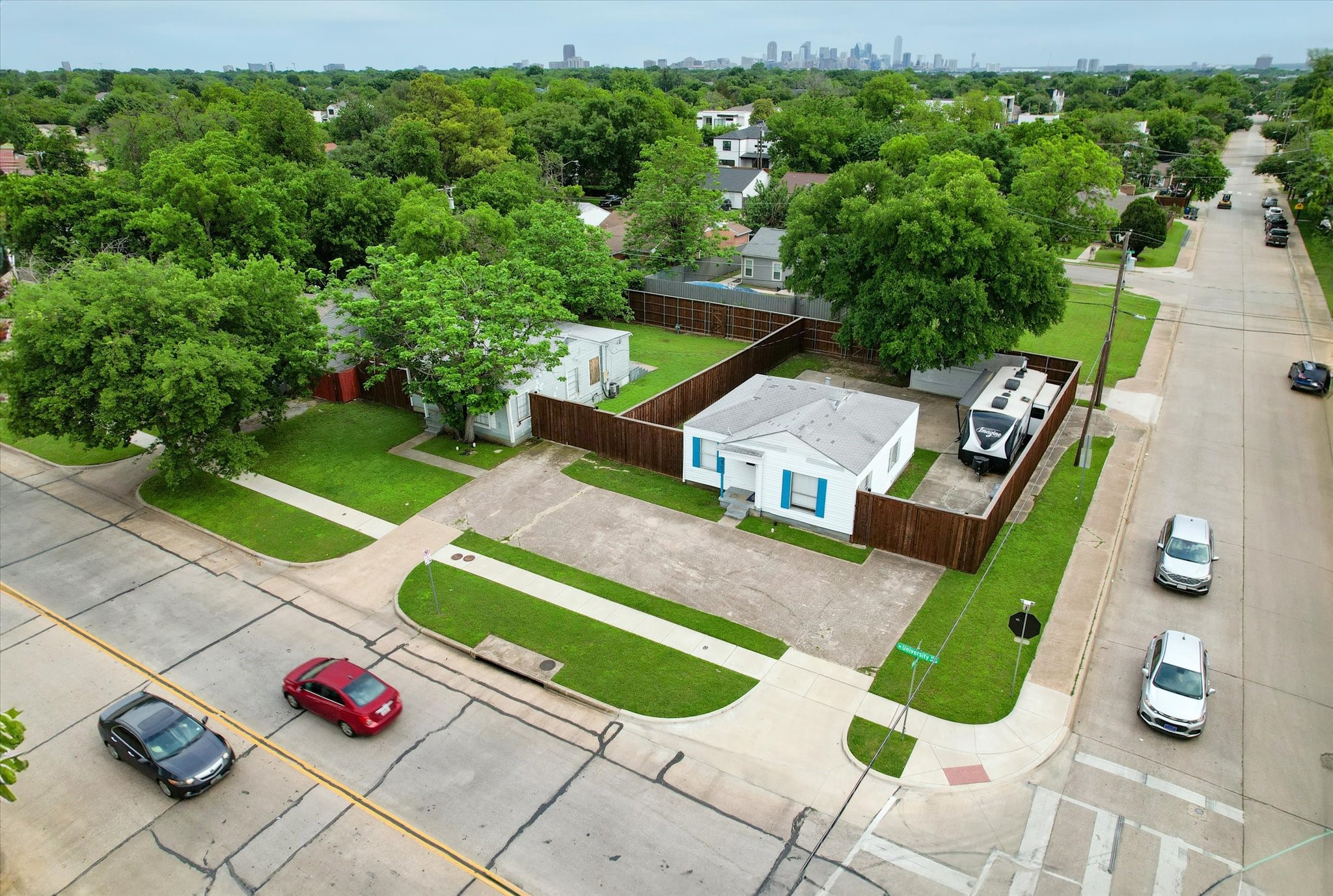 4702 W University Boulevard