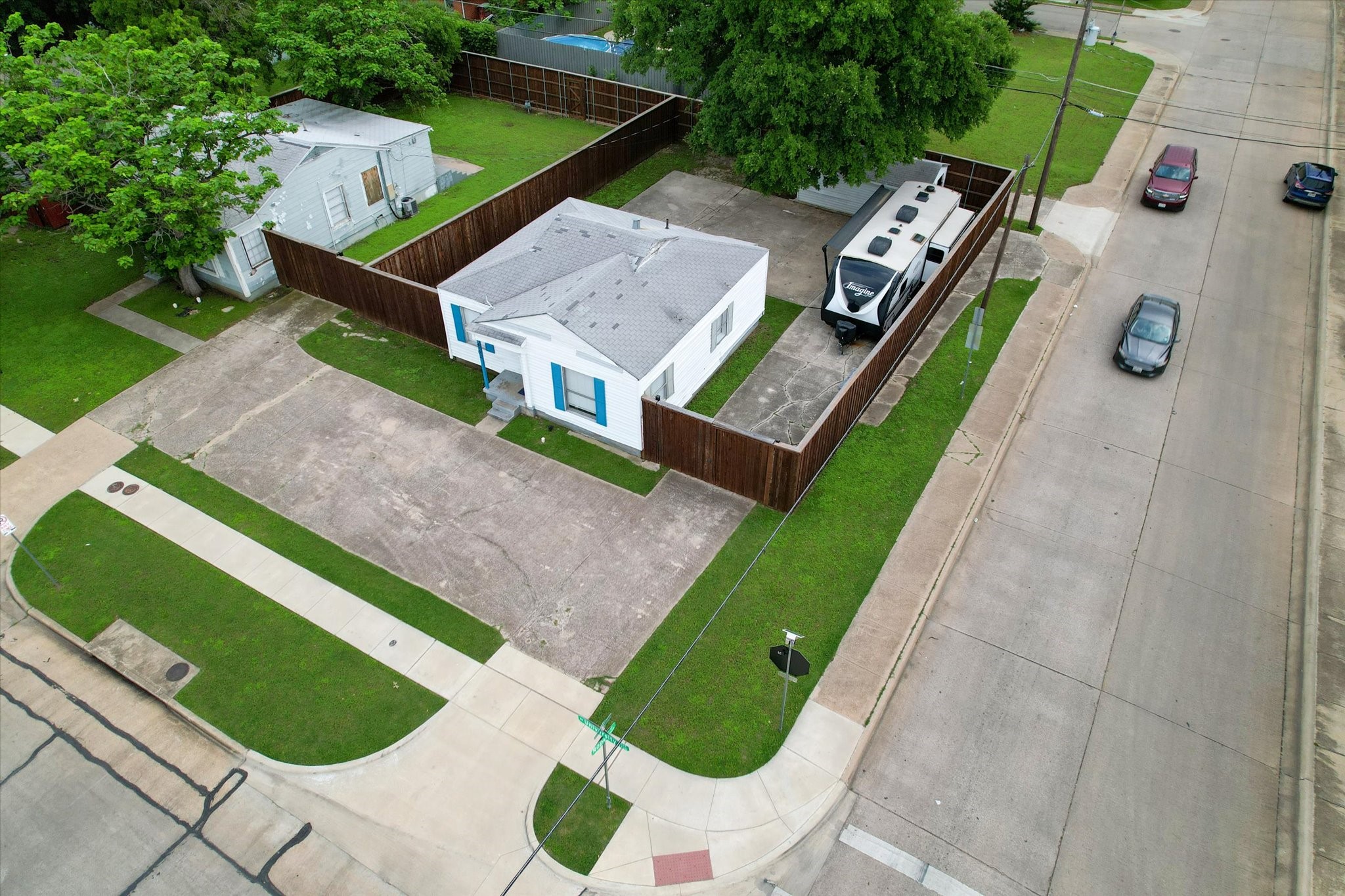 4702 W University Boulevard