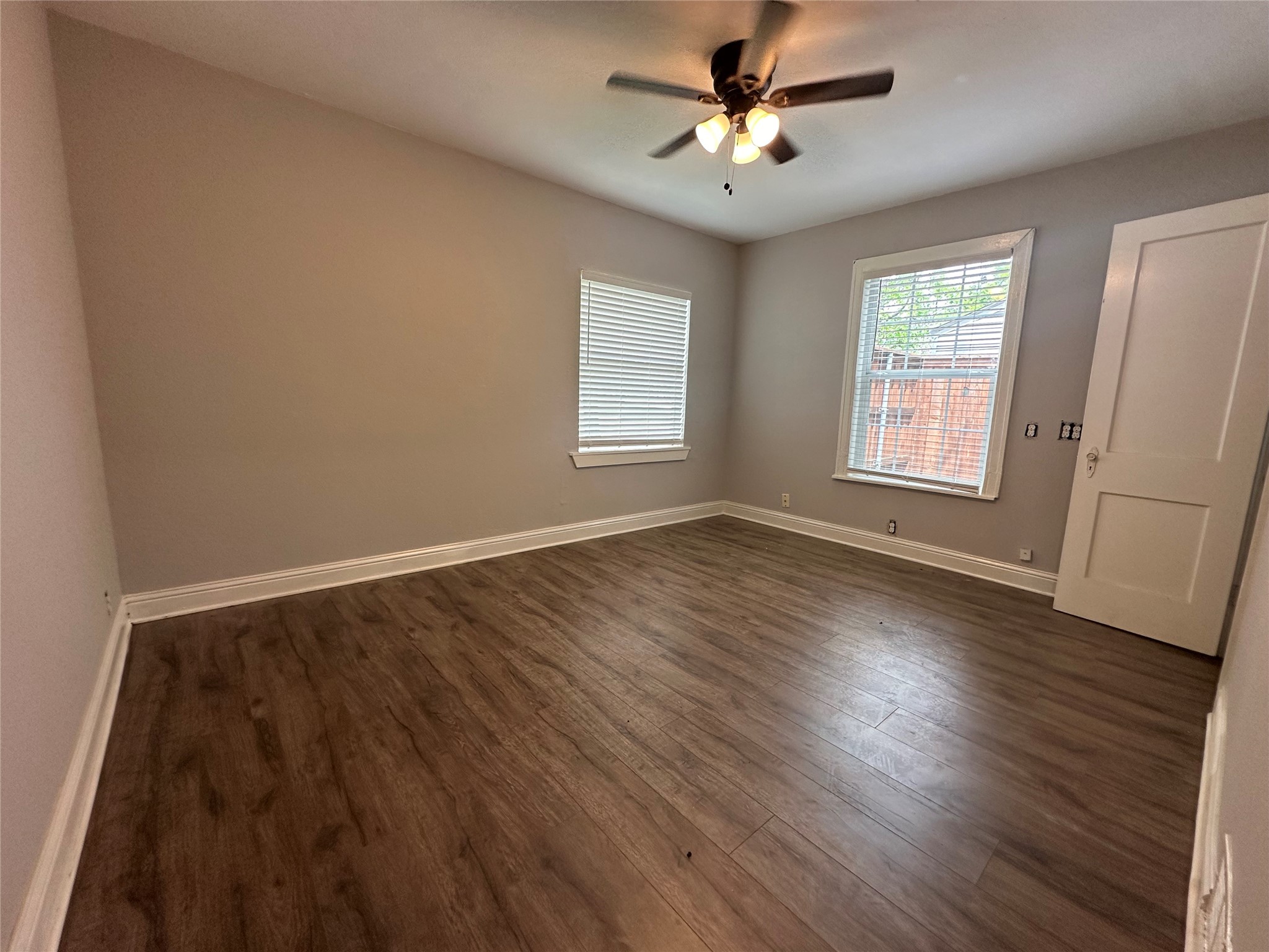 4706 W University Boulevard