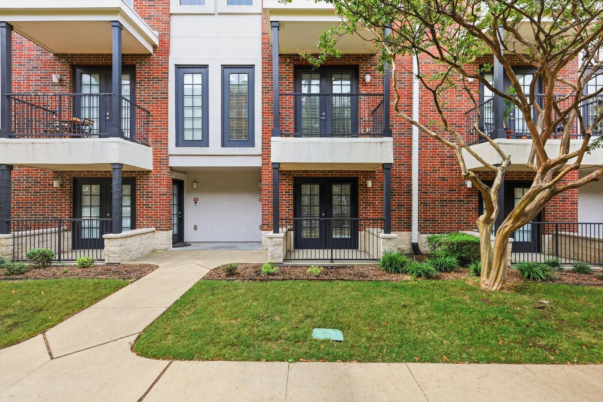 4110 Fairmount Street 1011