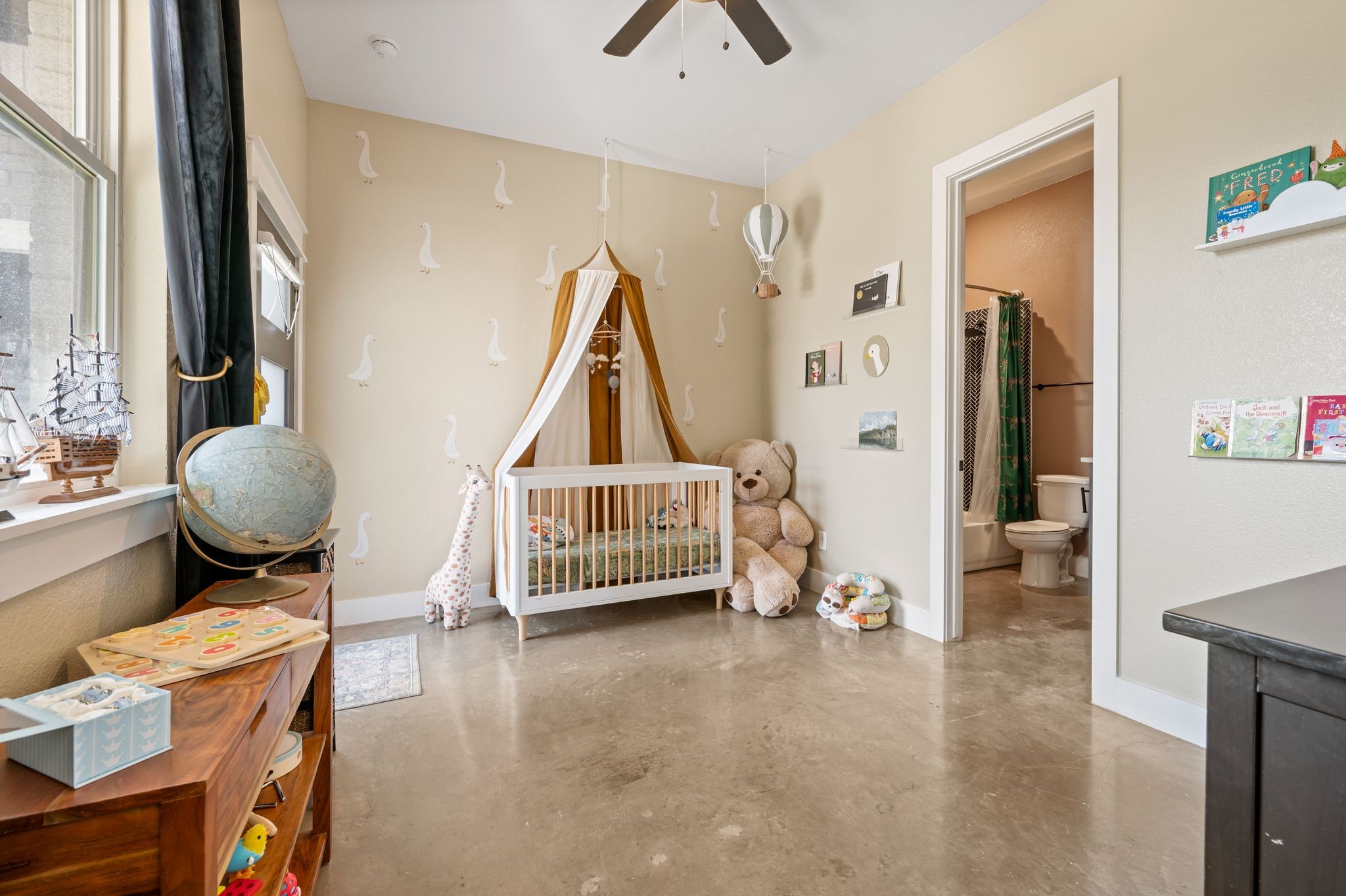 7604 Trailridge Drive