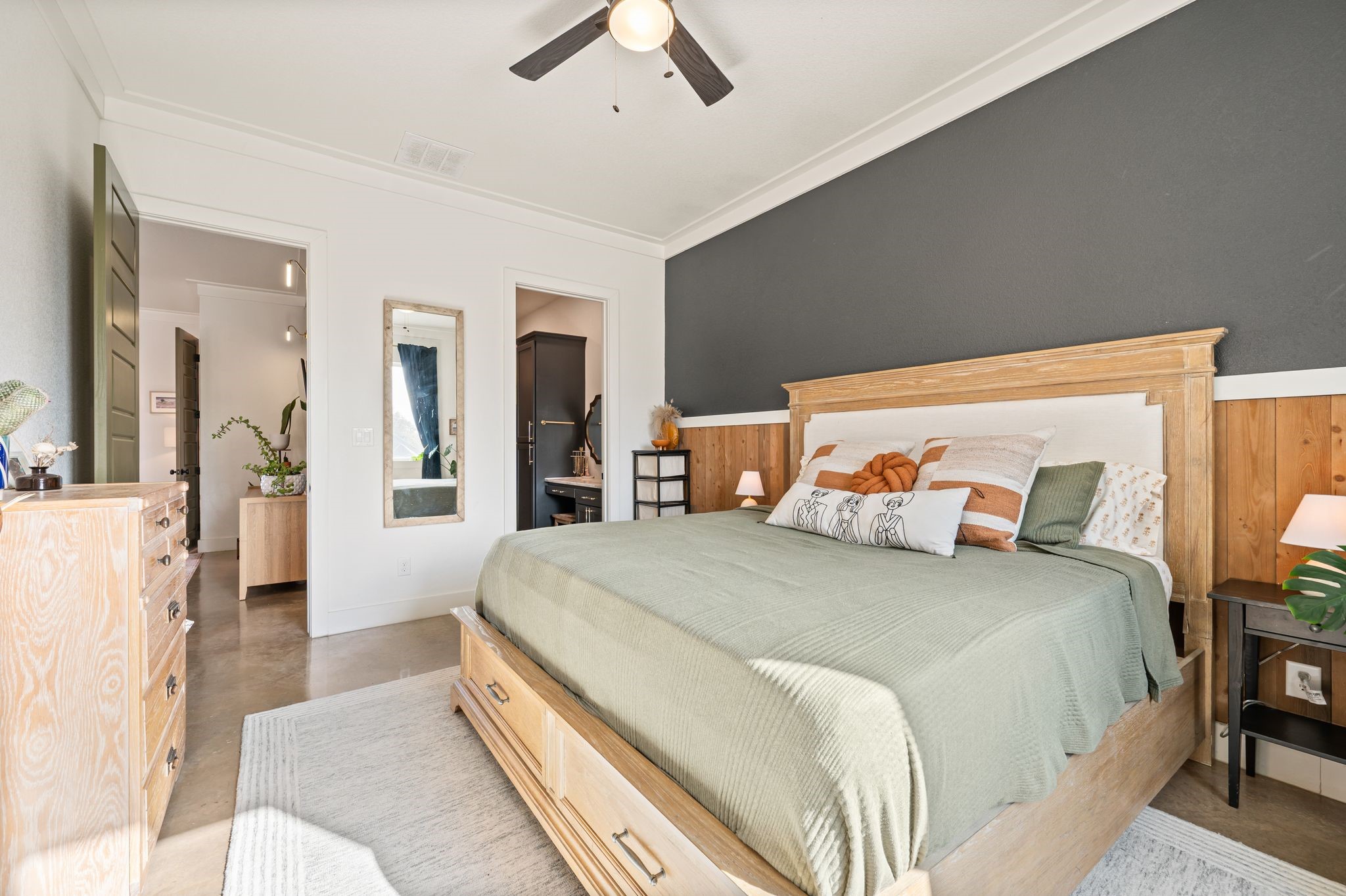 7604 Trailridge Drive