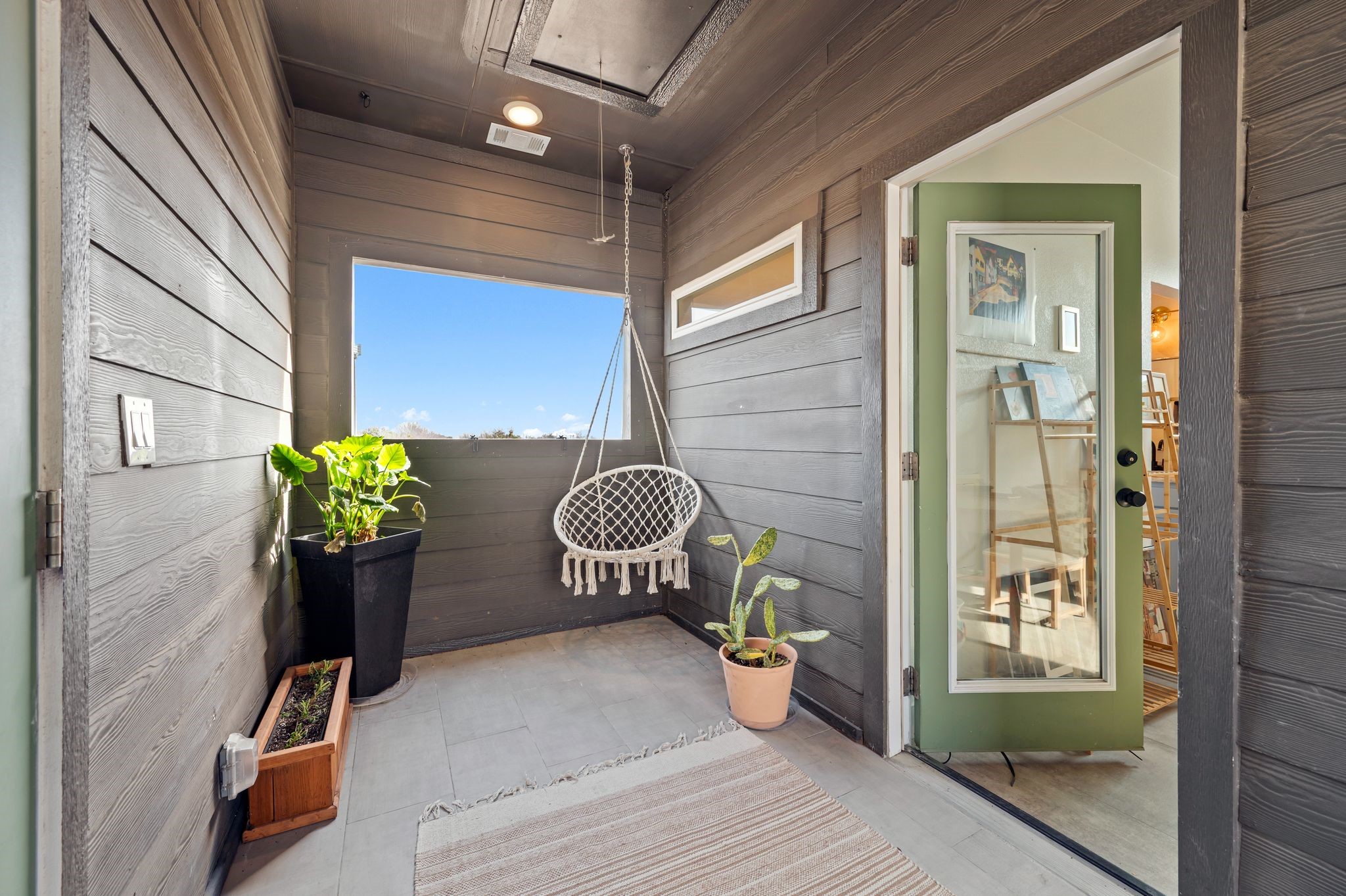 7604 Trailridge Drive