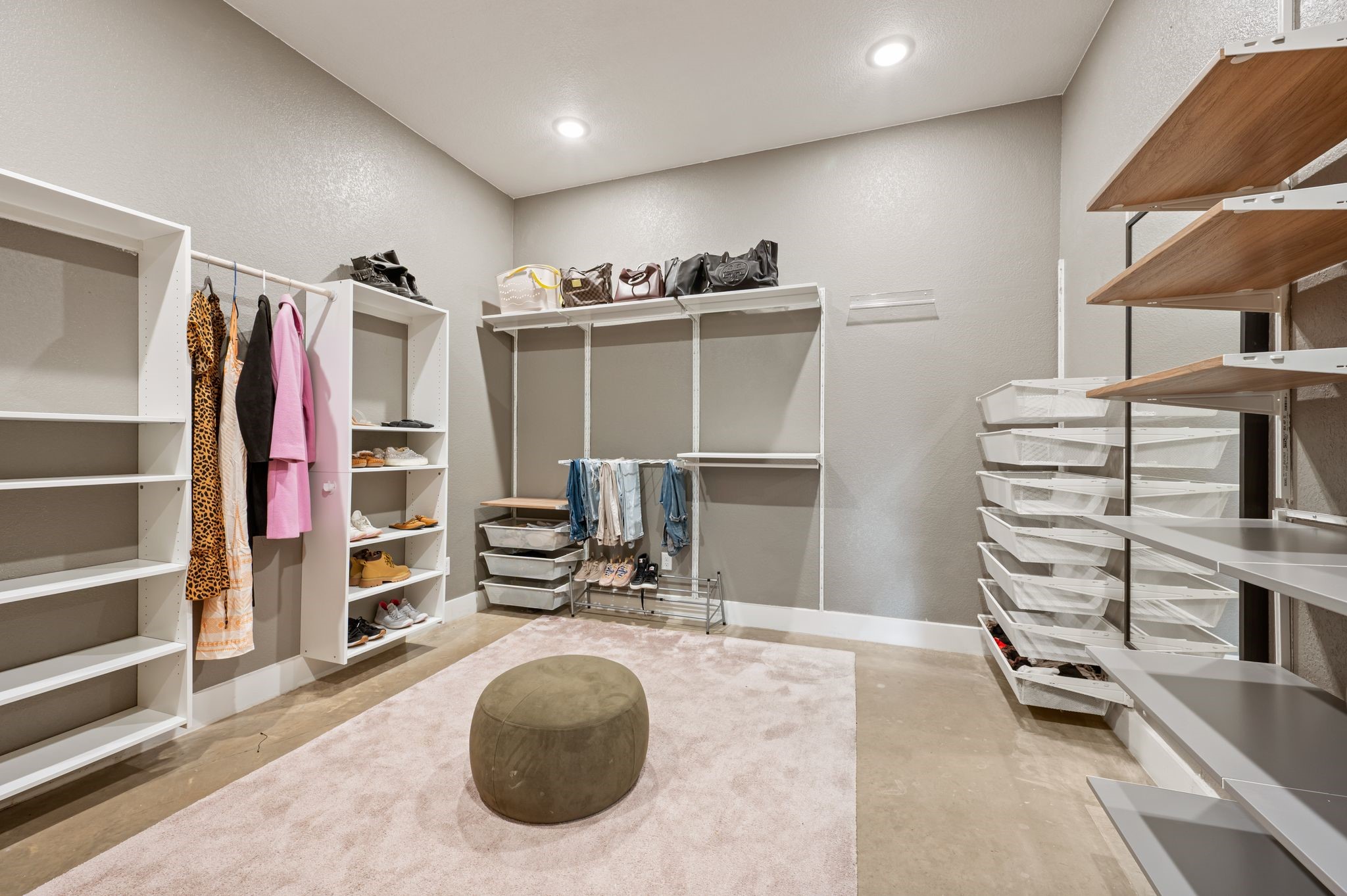 7604 Trailridge Drive