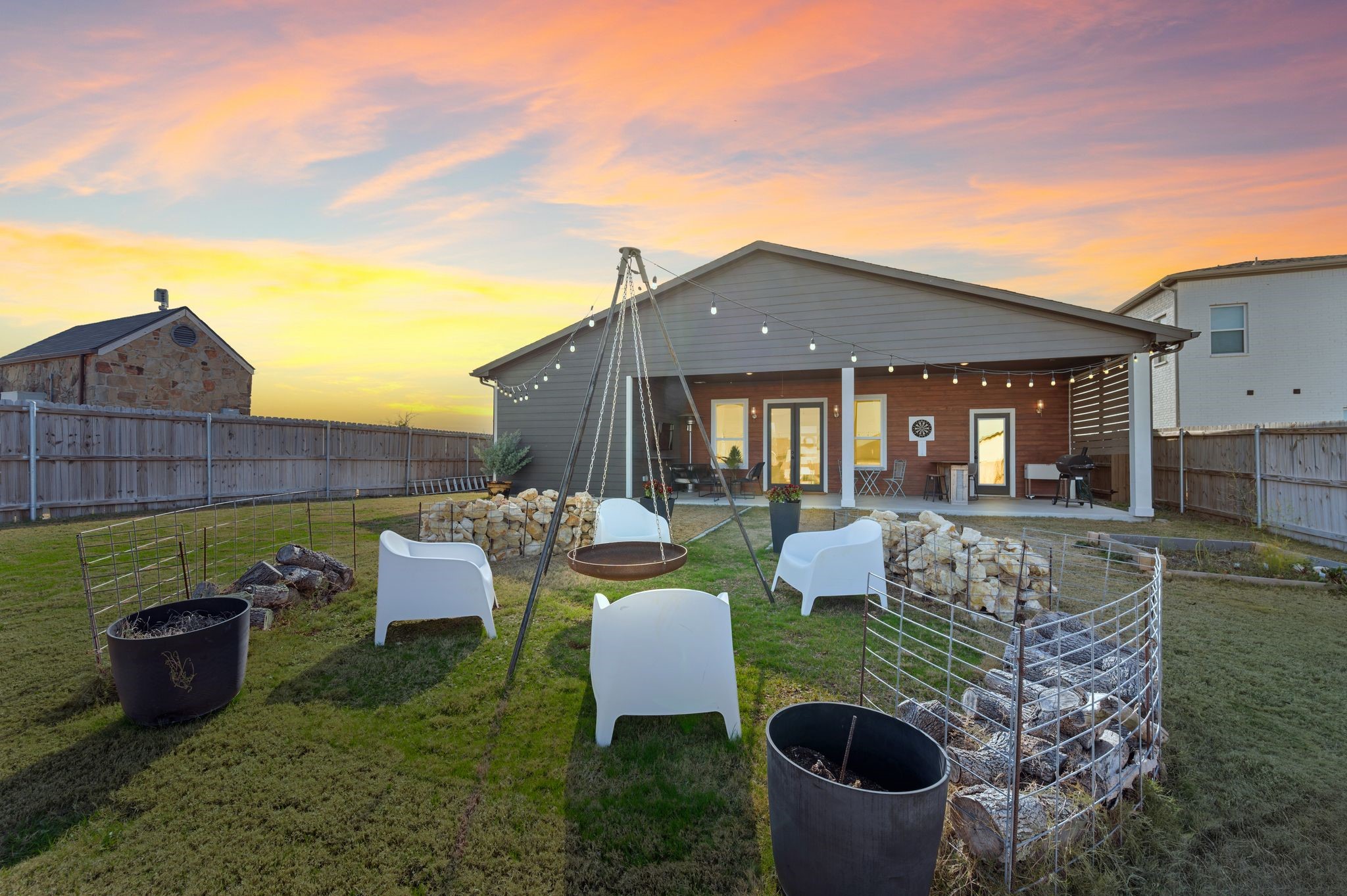 7604 Trailridge Drive