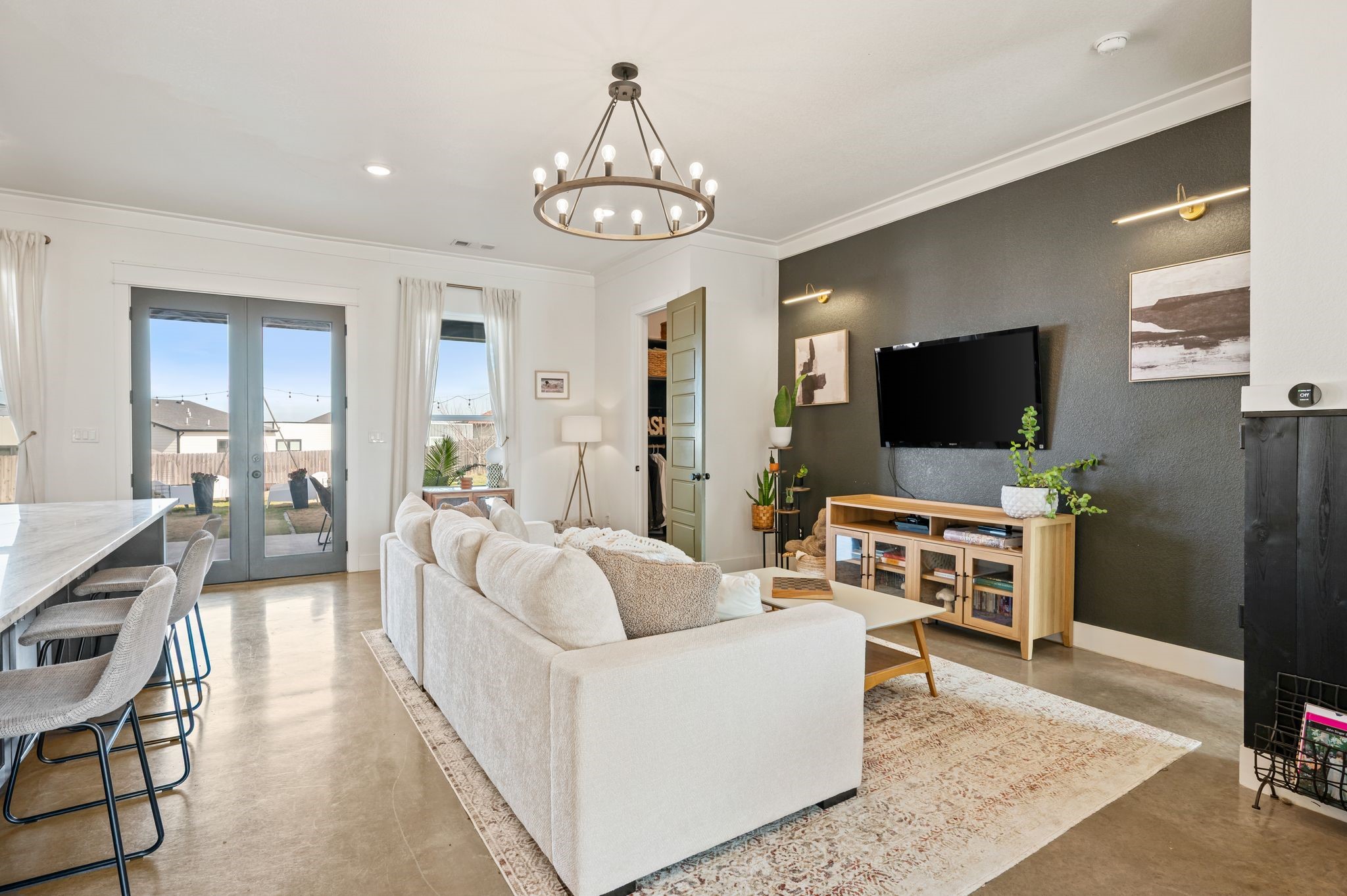 7604 Trailridge Drive