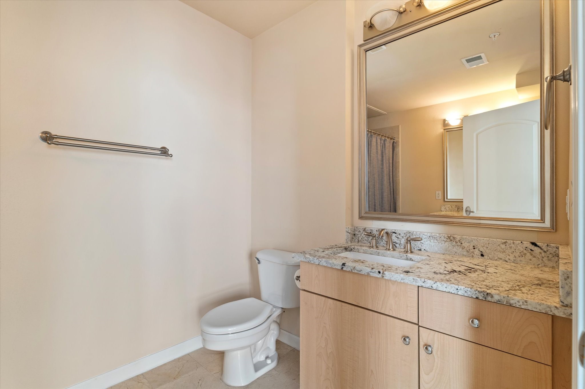 3225 Turtle Creek Boulevard 1009