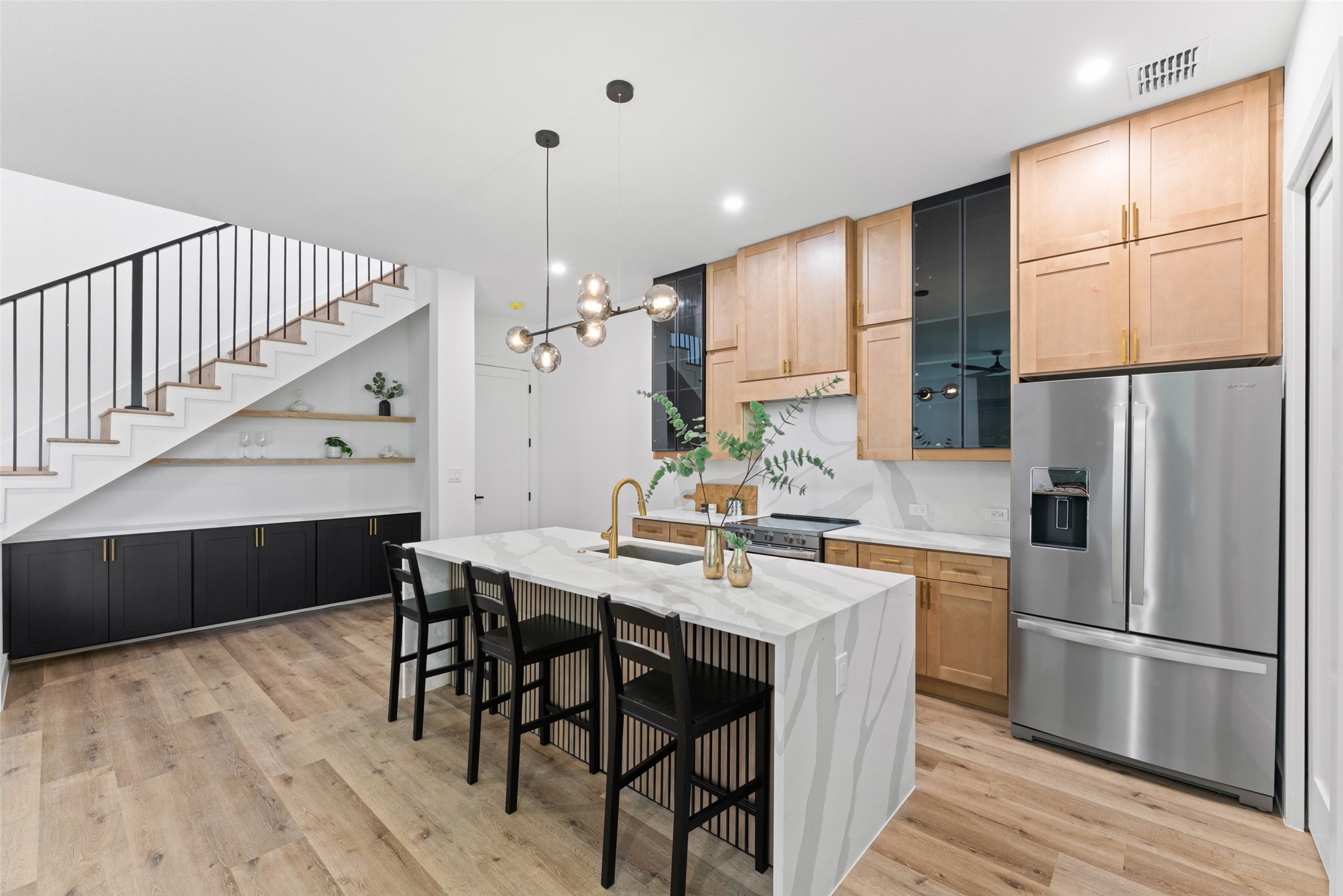 2828 Rochester Street