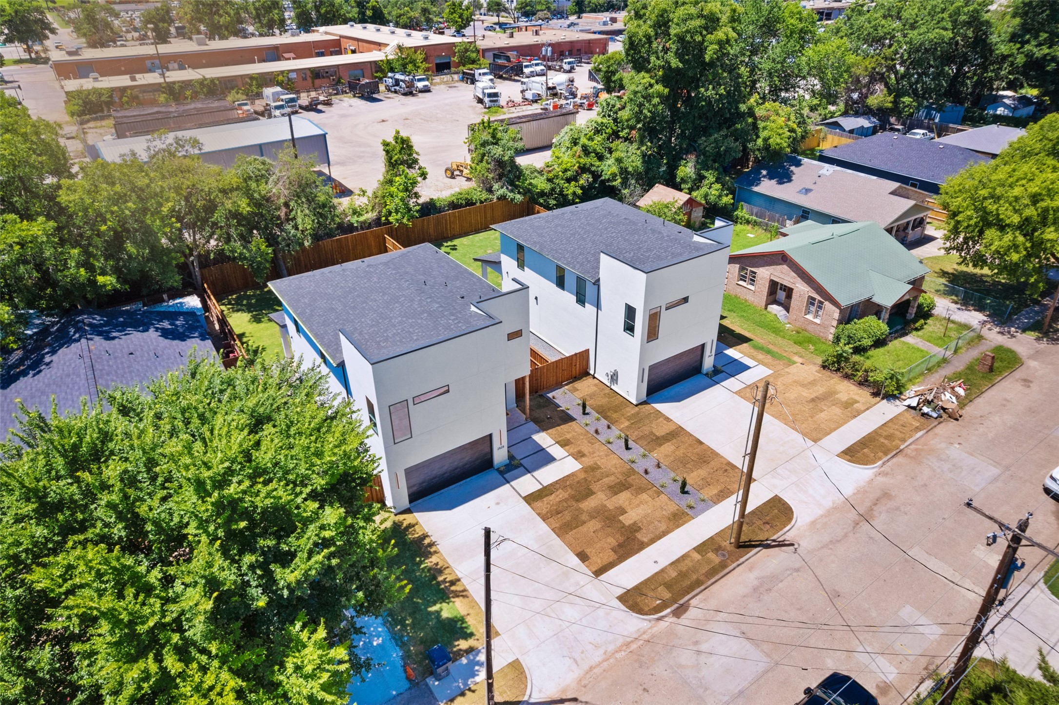 2828 Rochester Street