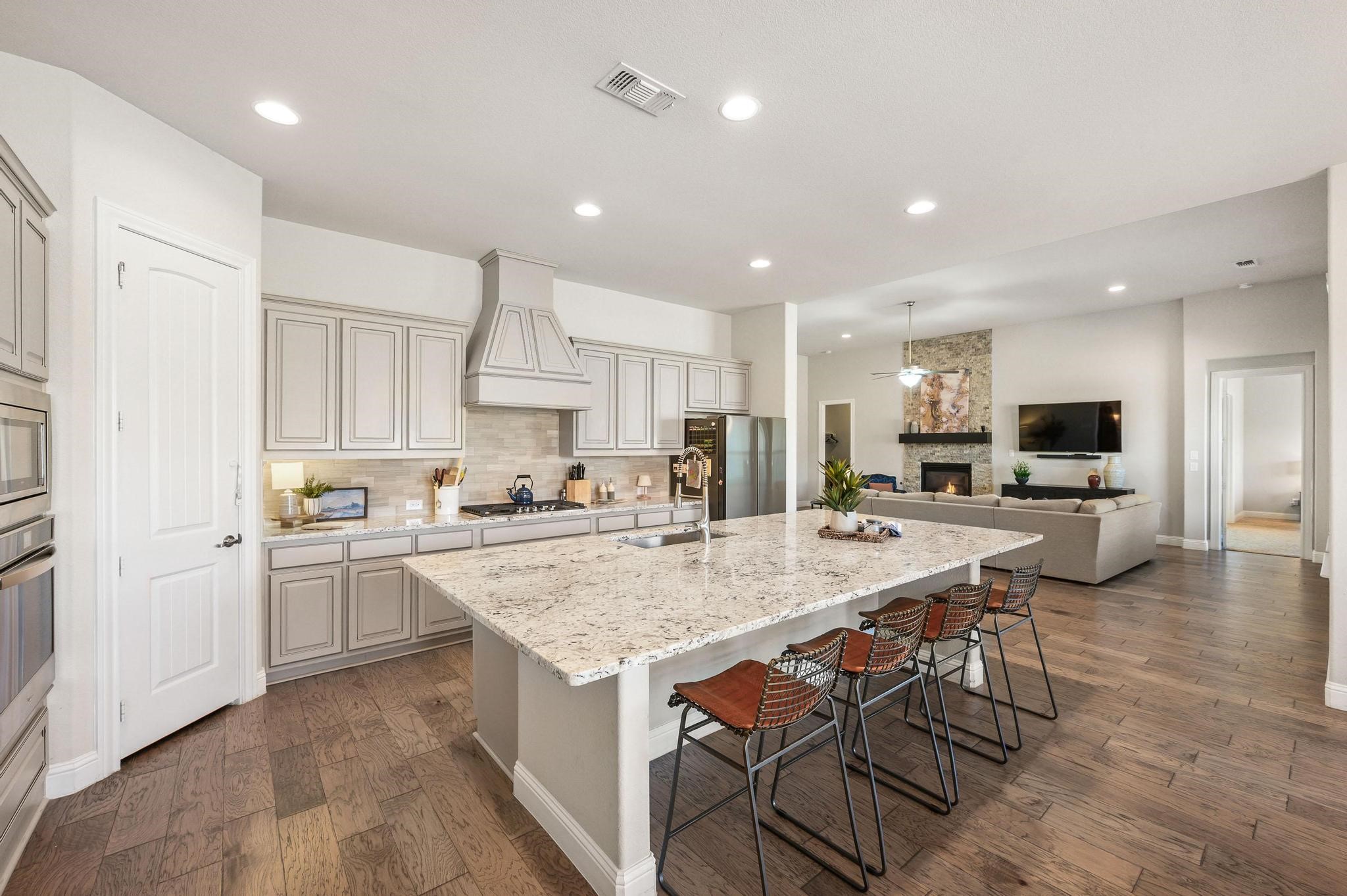 2360 Ambassador Court