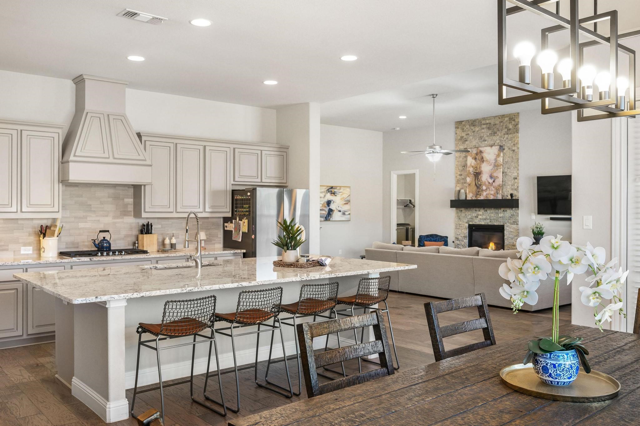 2360 Ambassador Court