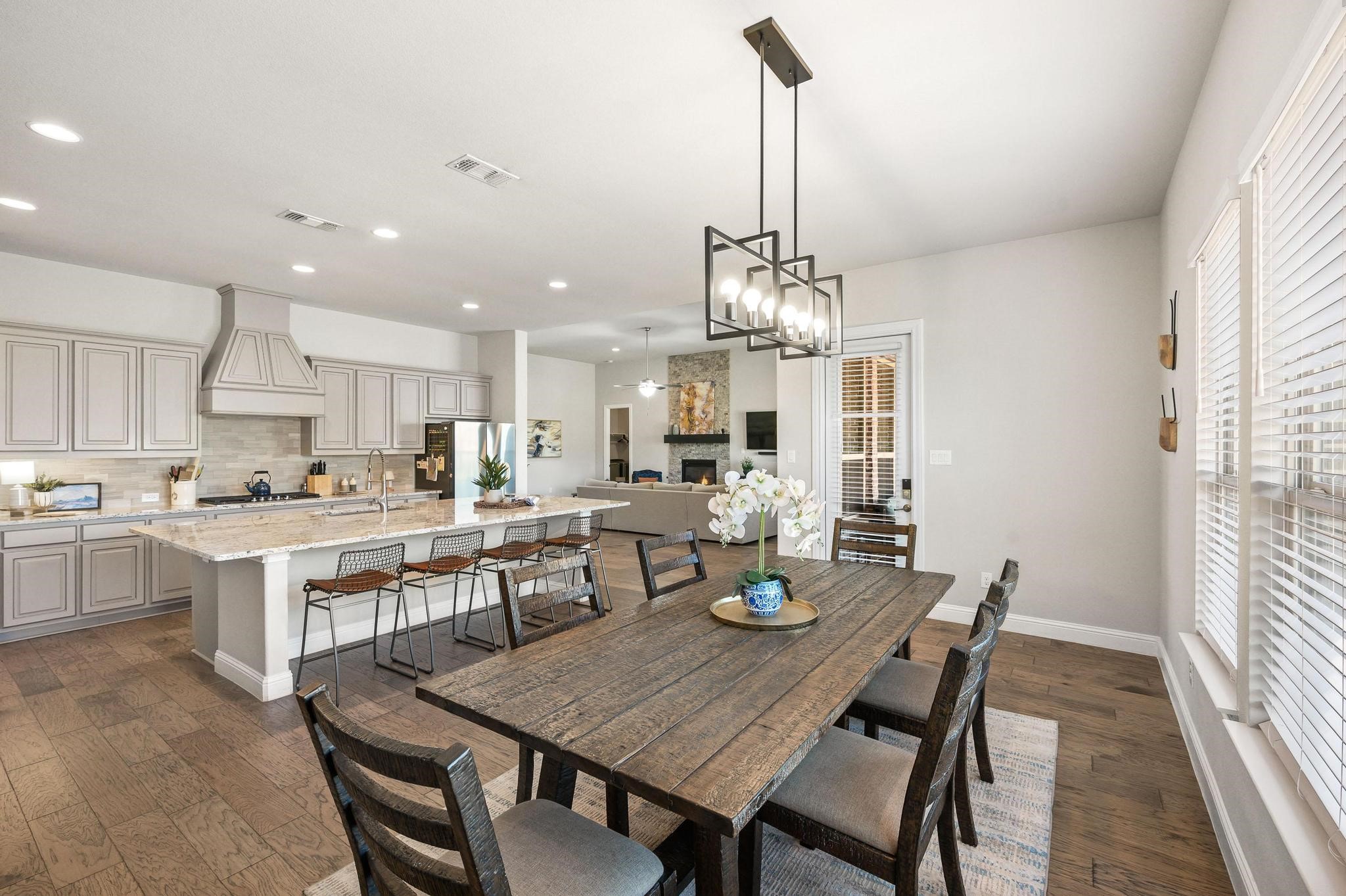 2360 Ambassador Court