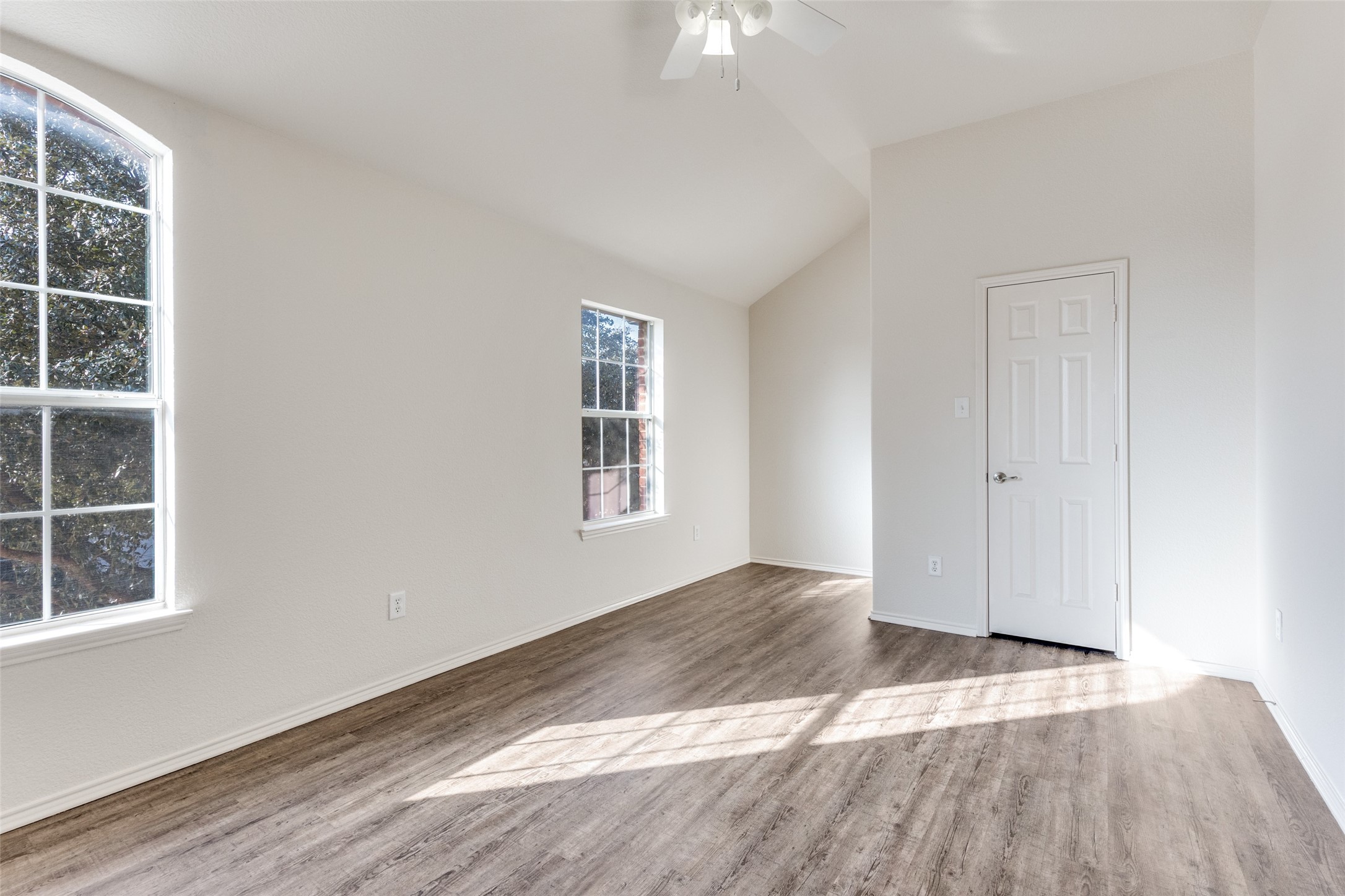 10237 Vintage Drive