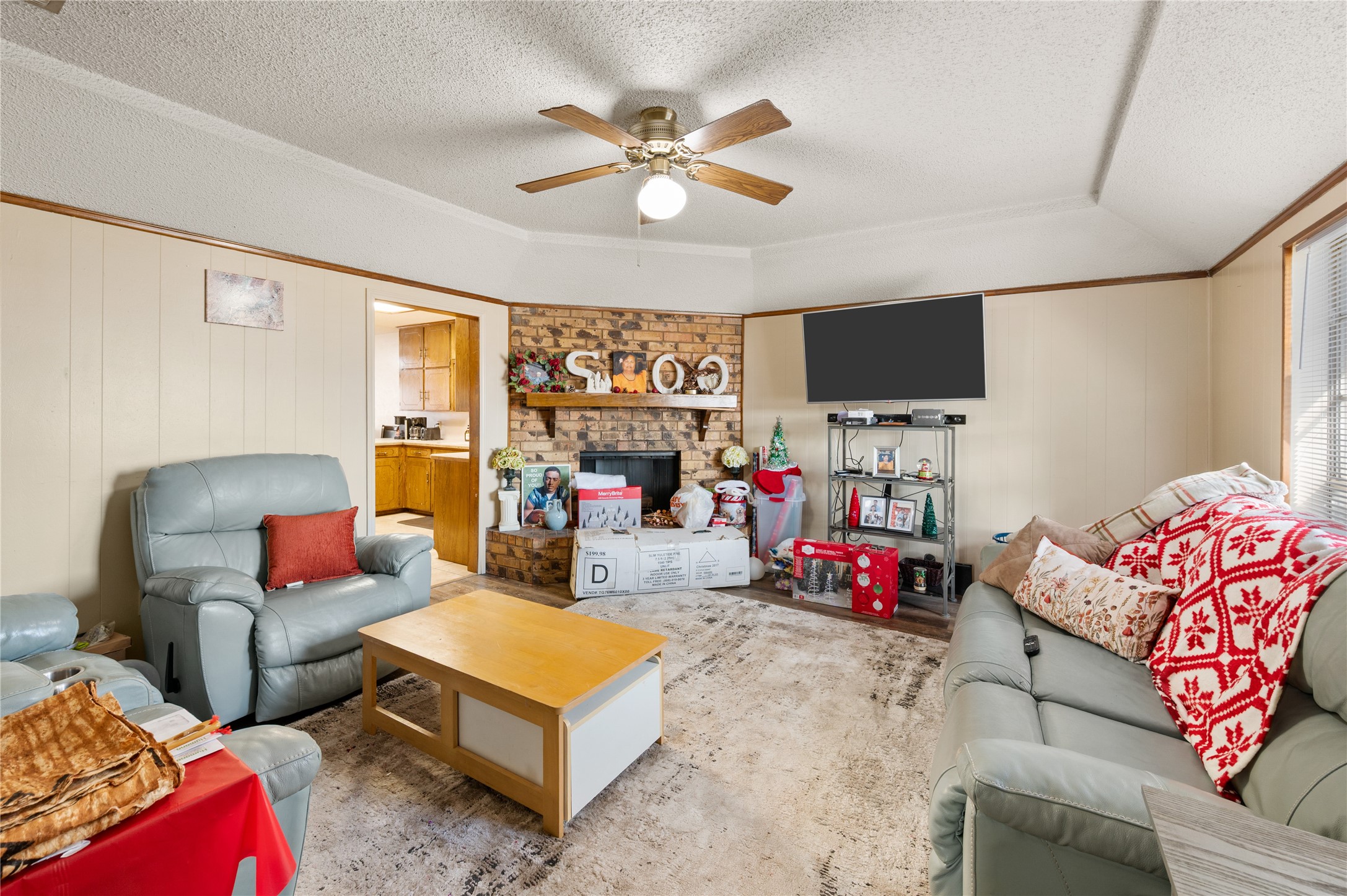 2701 Hurstview Drive