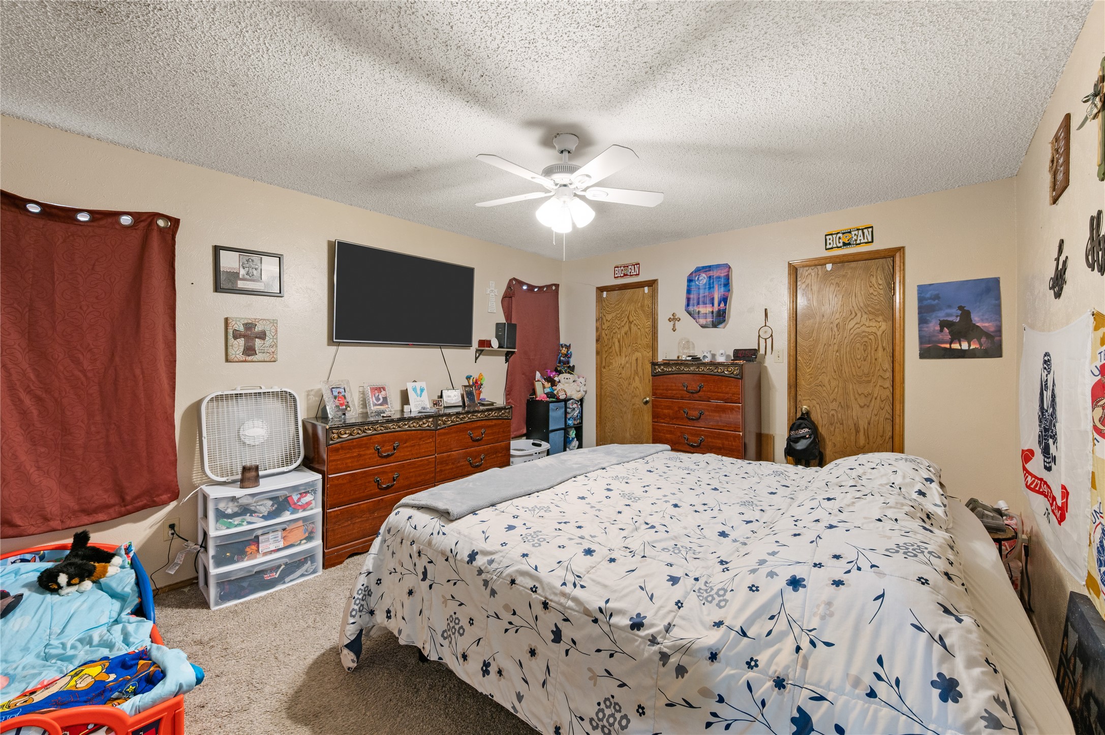 2701 Hurstview Drive