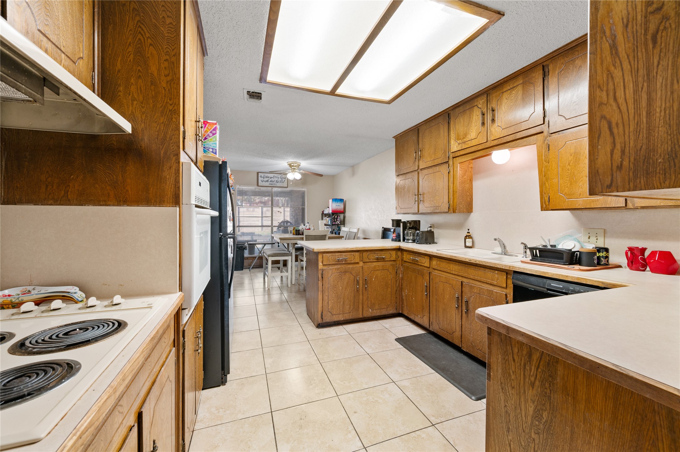 2701 Hurstview Drive