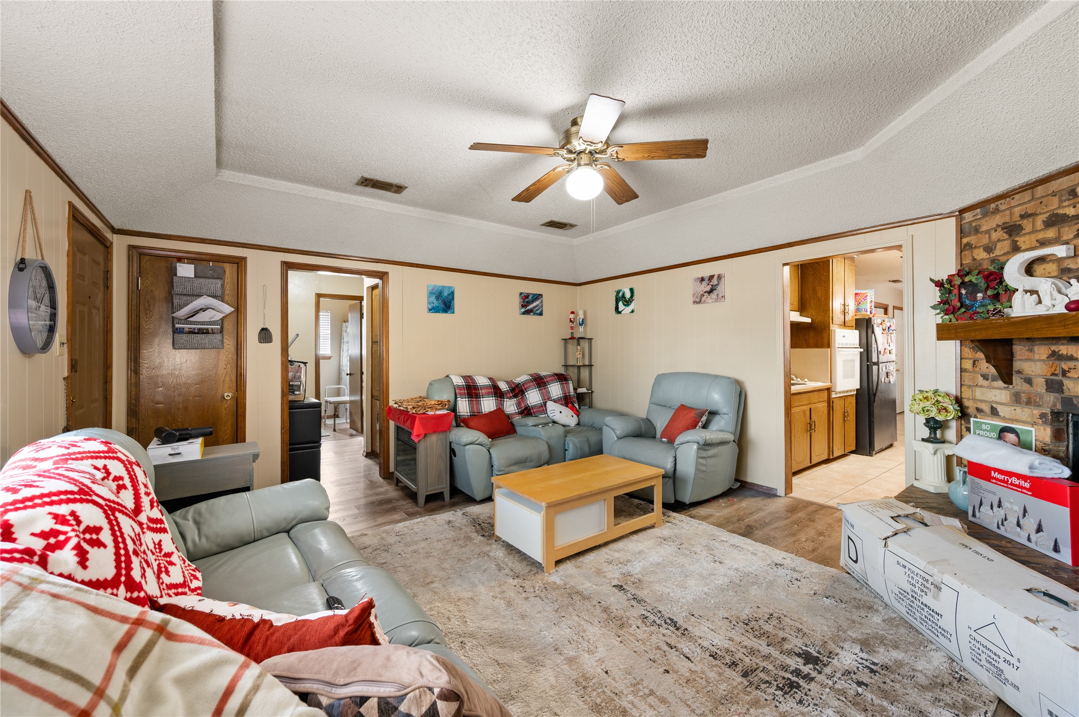 2701 Hurstview Drive