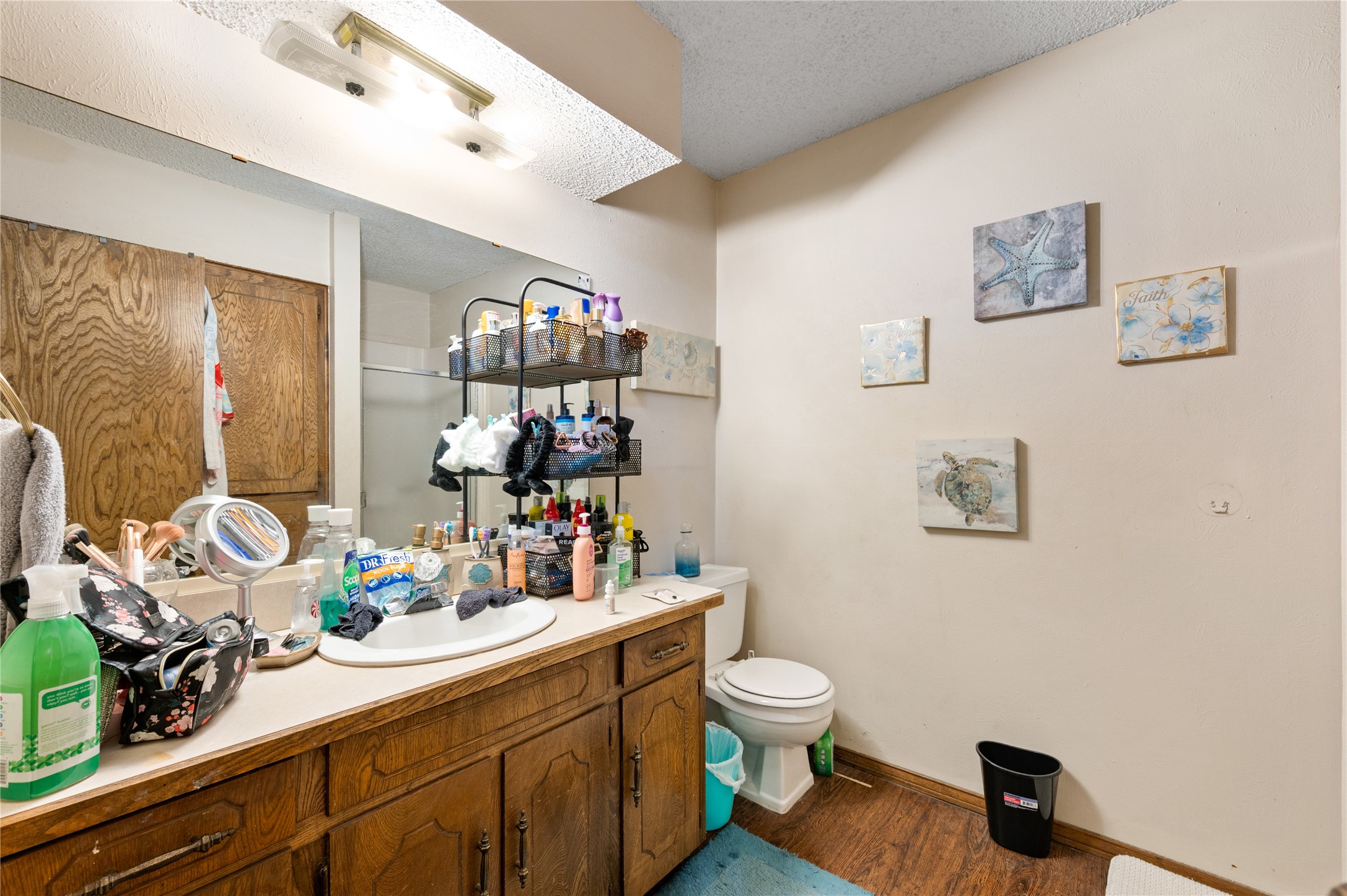 2701 Hurstview Drive