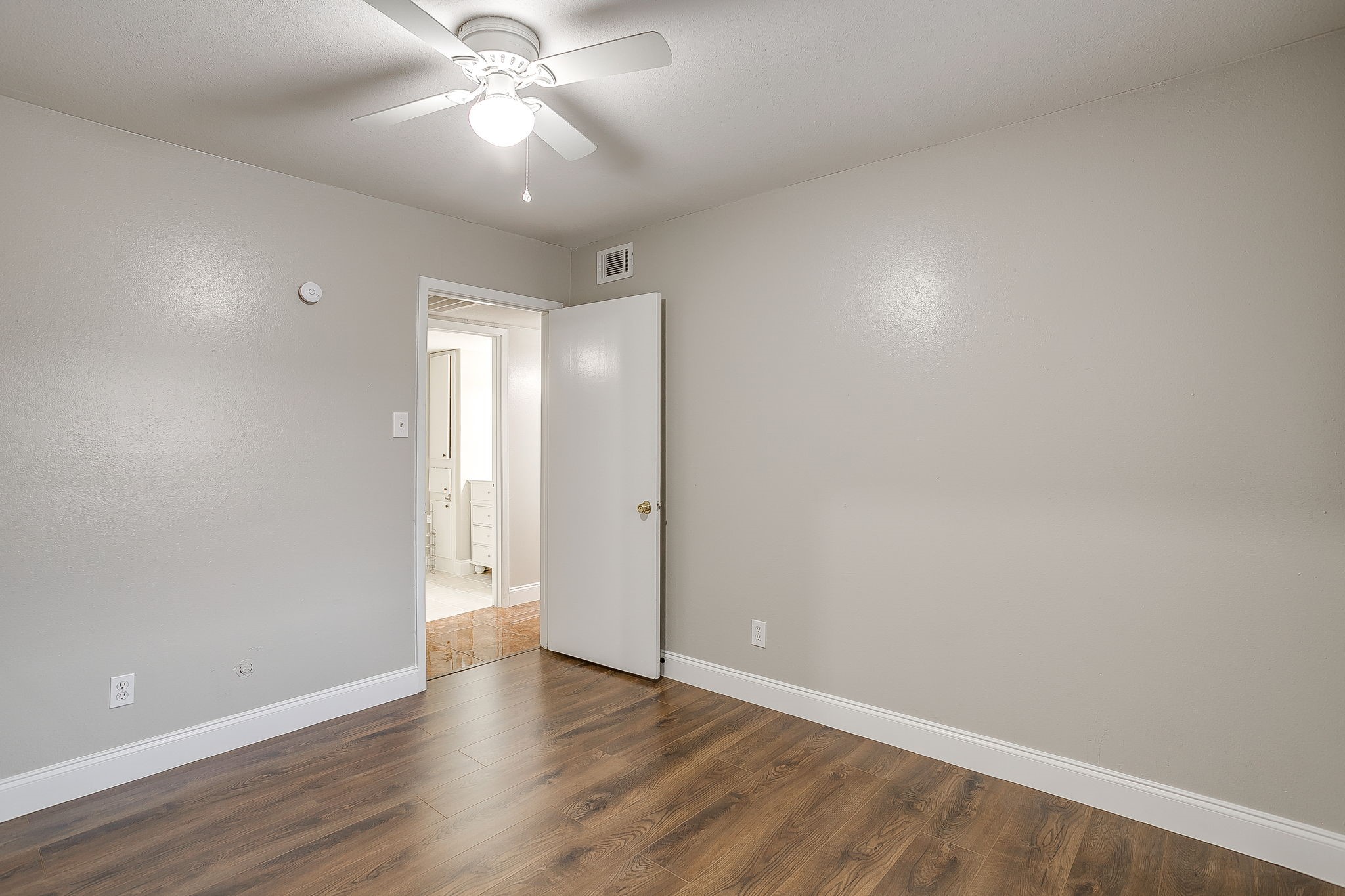 5809 Harvest Hill Road 2055