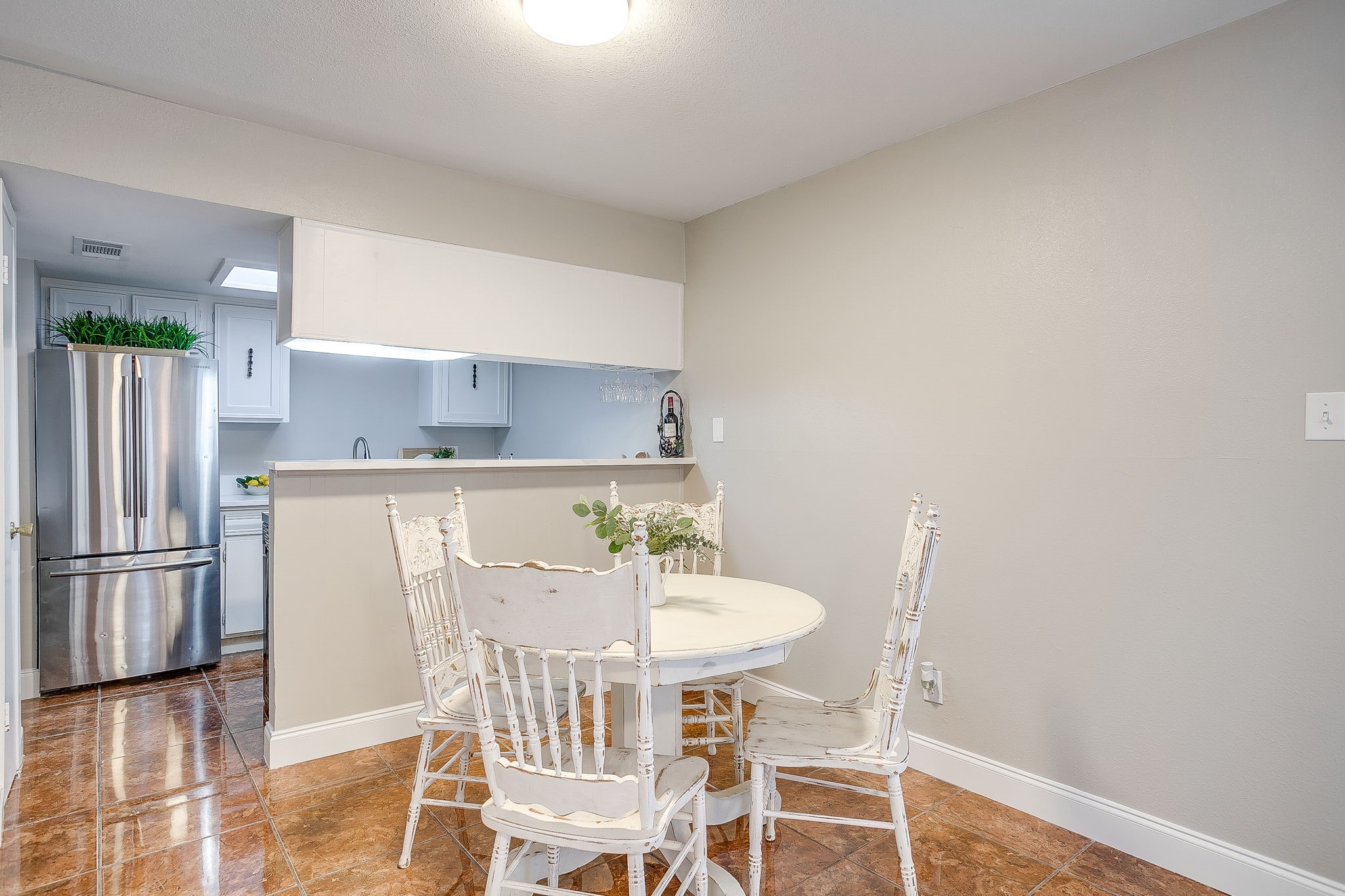 5809 Harvest Hill Road 2055