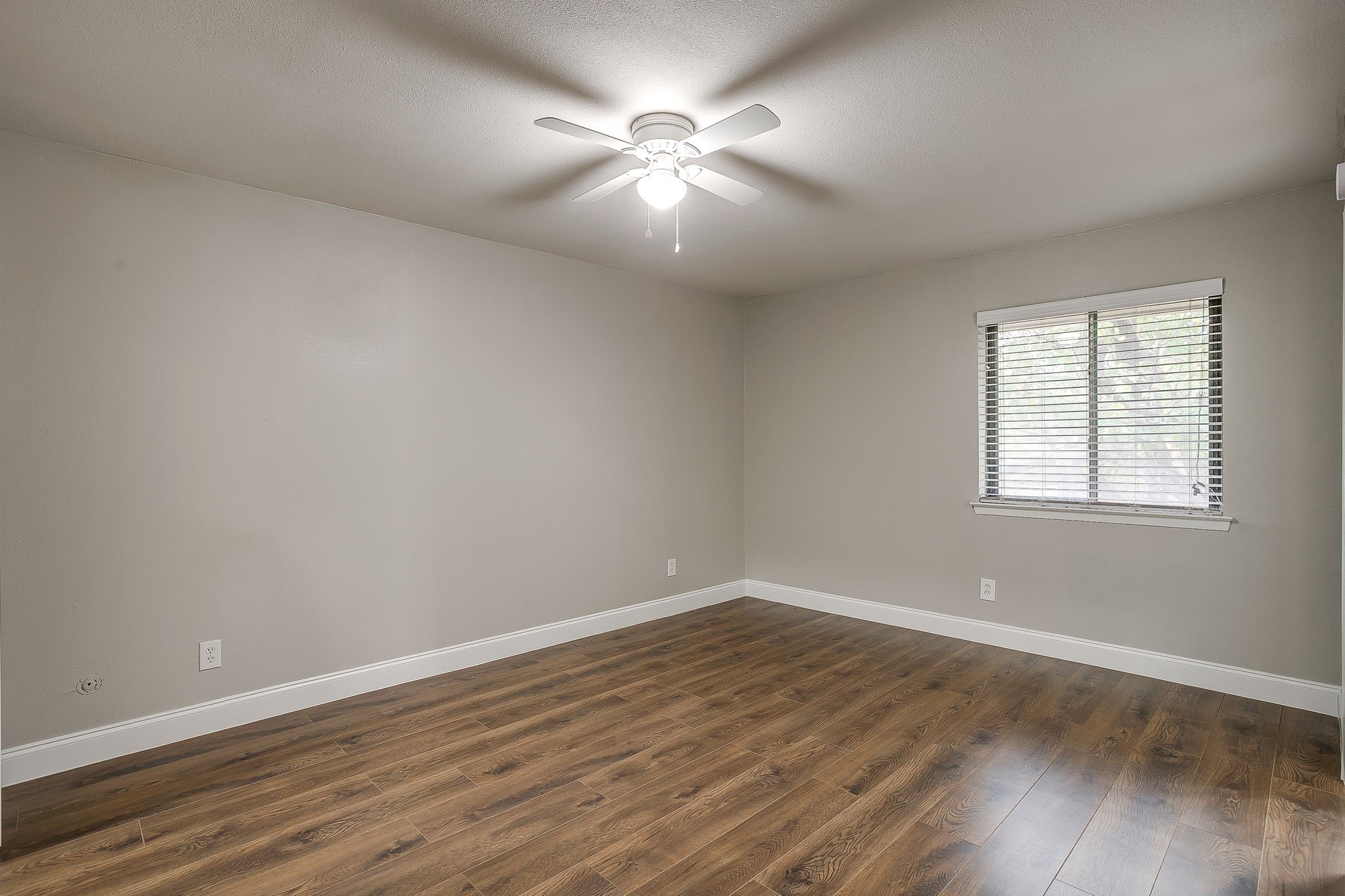 5809 Harvest Hill Road 2055