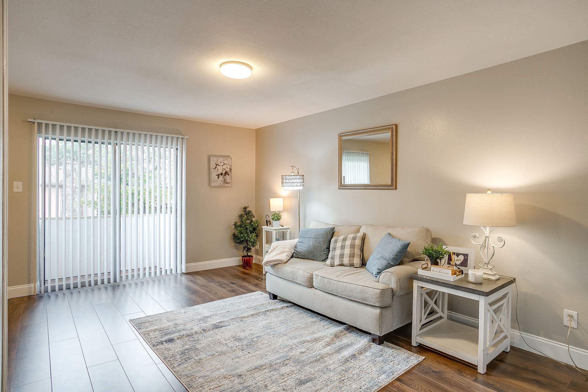 5809 Harvest Hill Road 2055