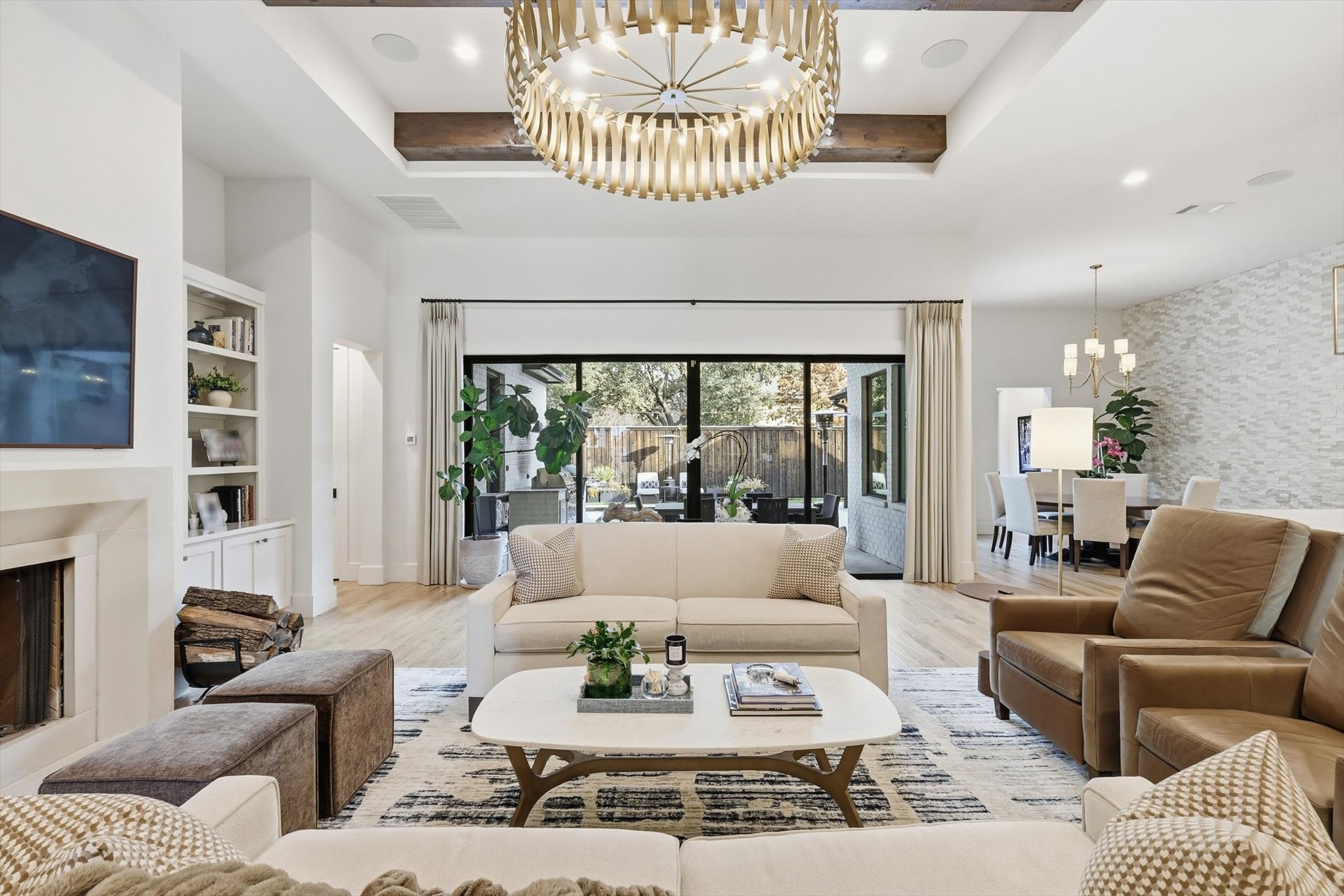 1214 Whisper Rock Drive