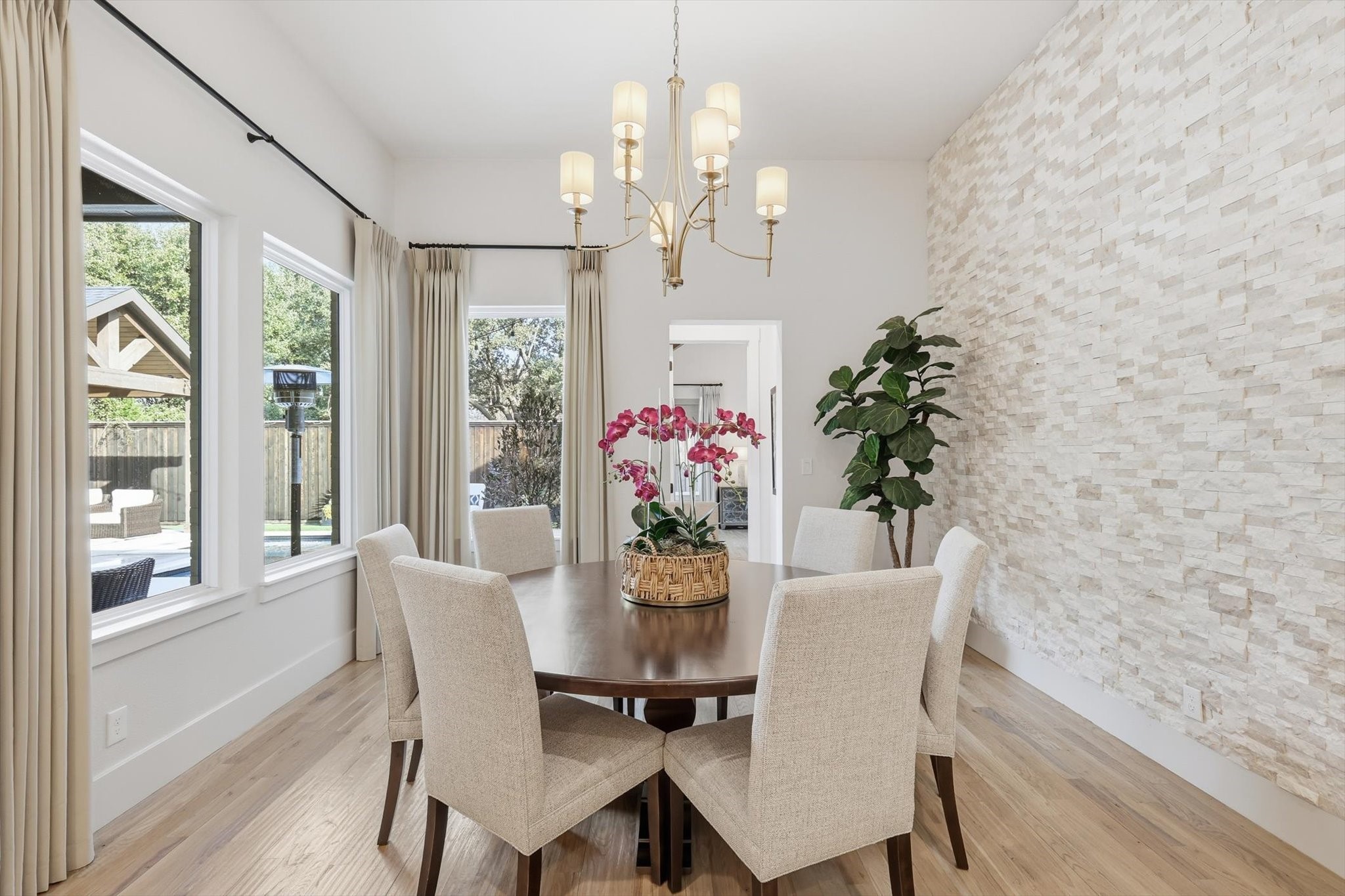 1214 Whisper Rock Drive