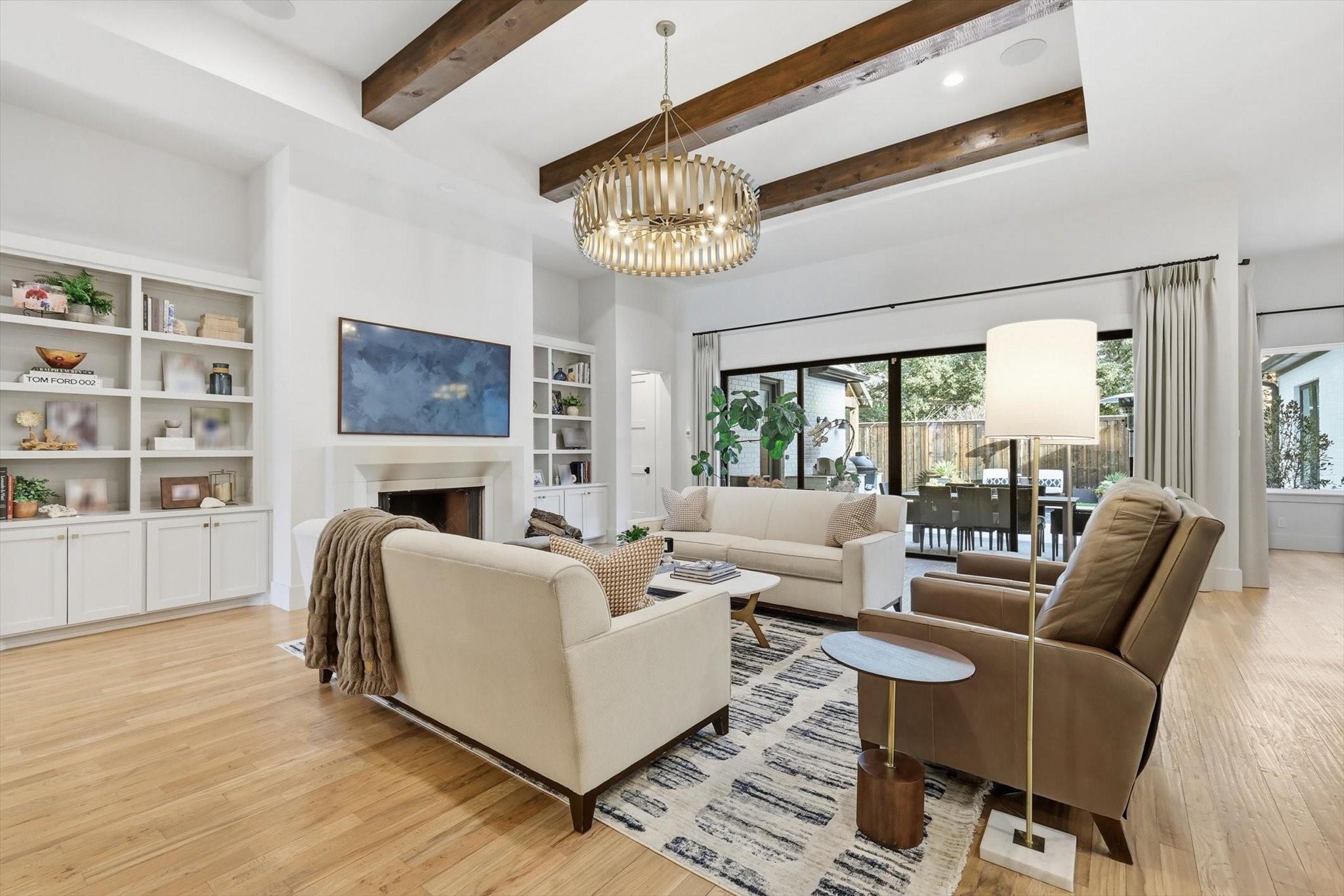 1214 Whisper Rock Drive