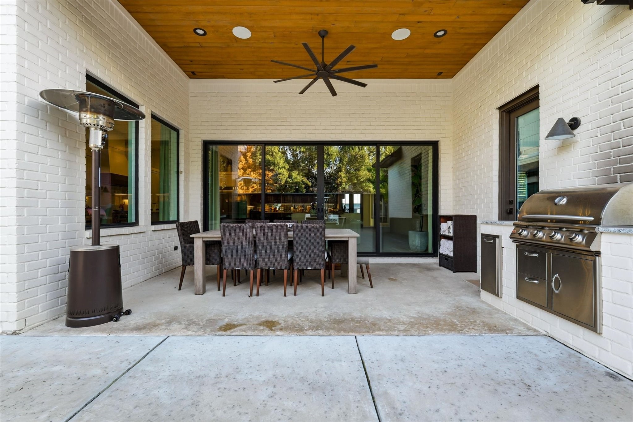 1214 Whisper Rock Drive