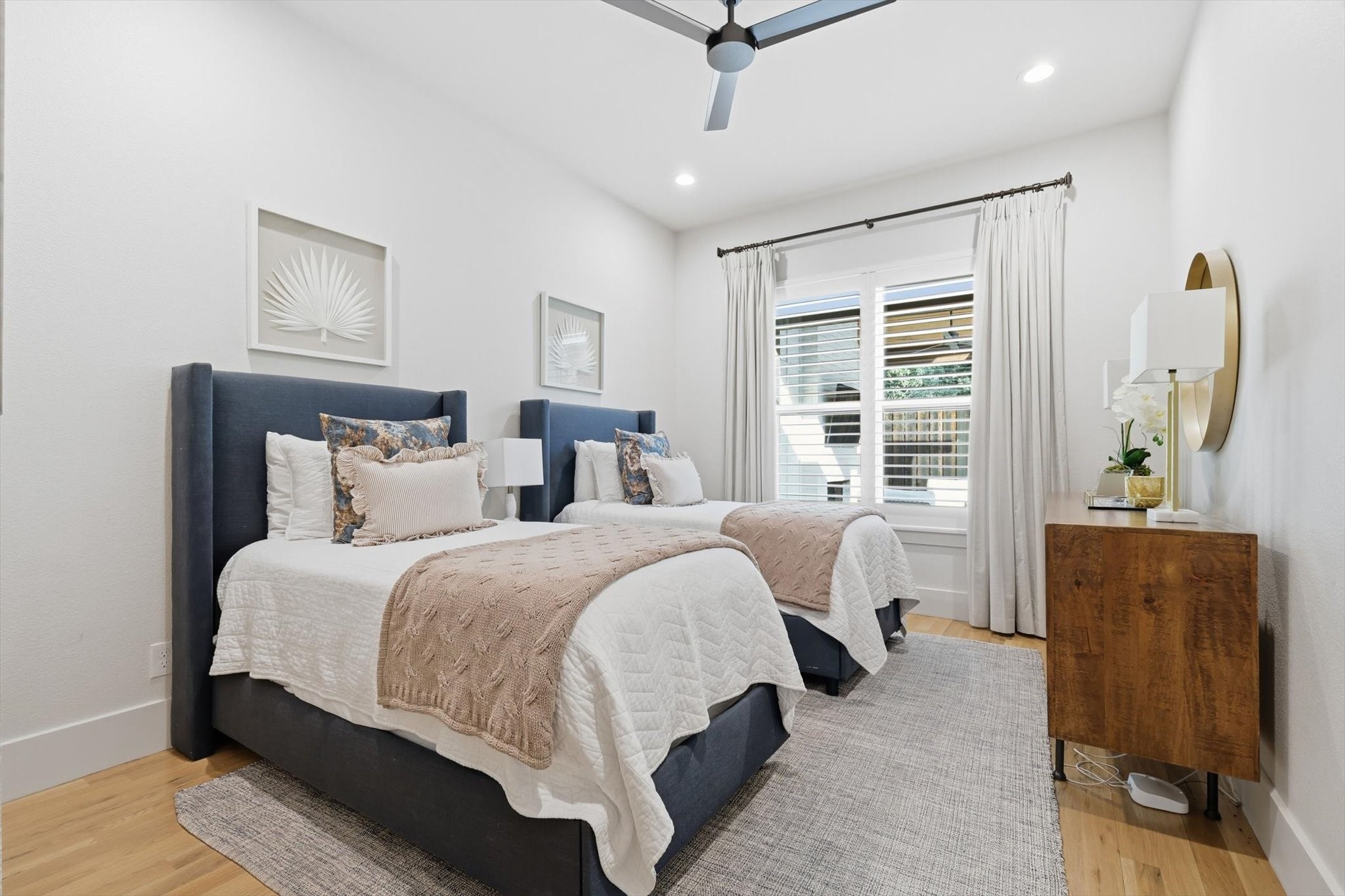 1214 Whisper Rock Drive