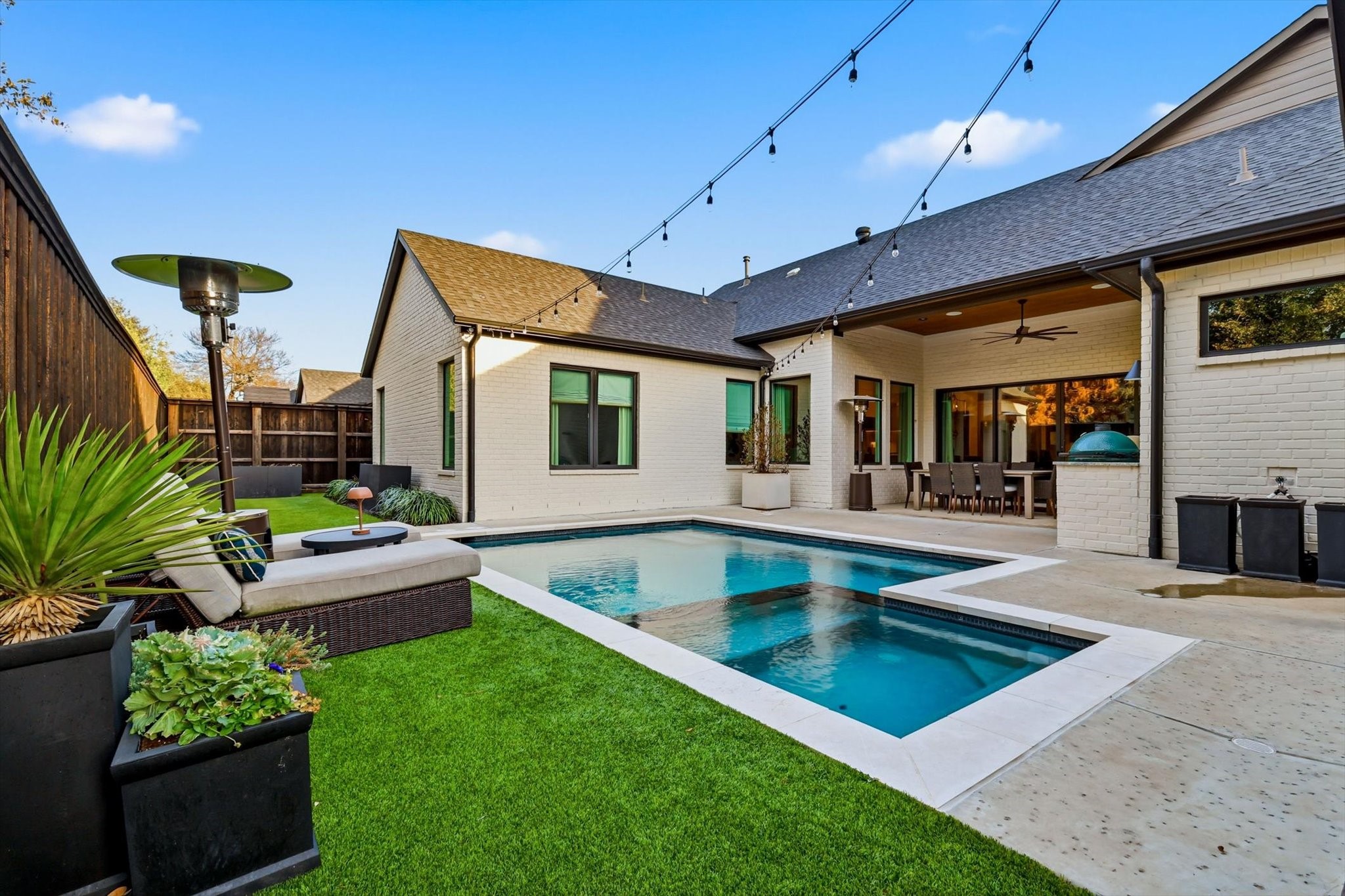 1214 Whisper Rock Drive