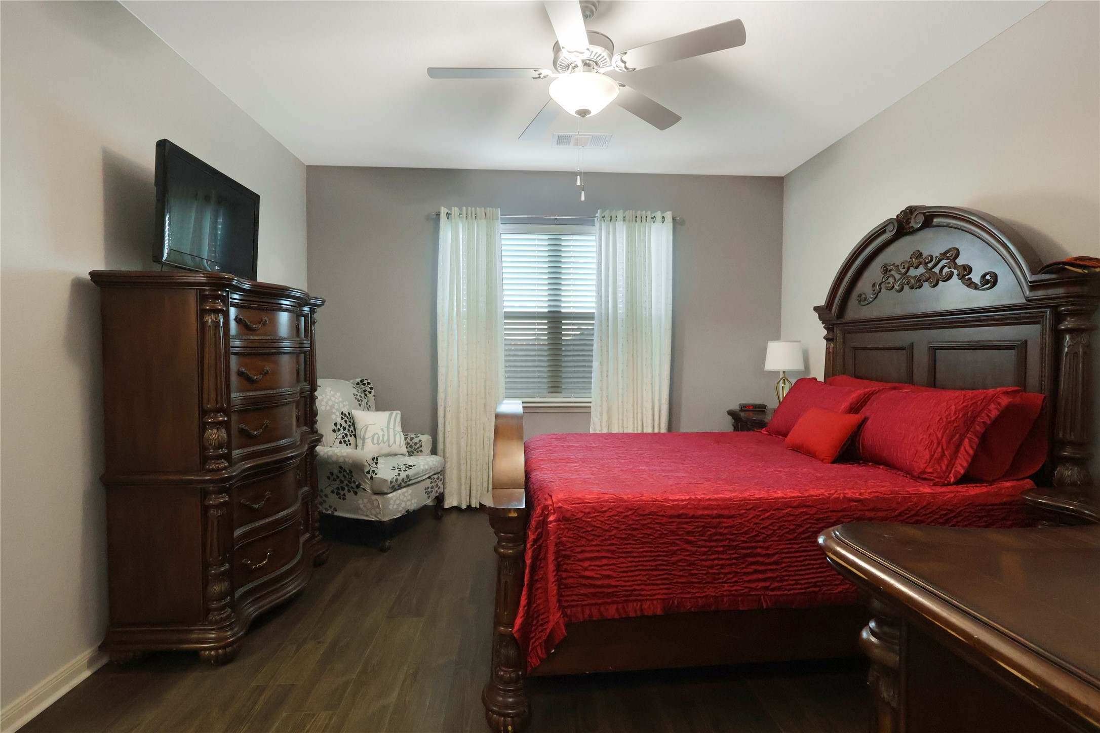 1535 Park Trails Boulevard